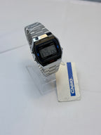 Casio A168W Digital WATCH Alarm Chronograph WR Silver Stainless Steel Bracelet