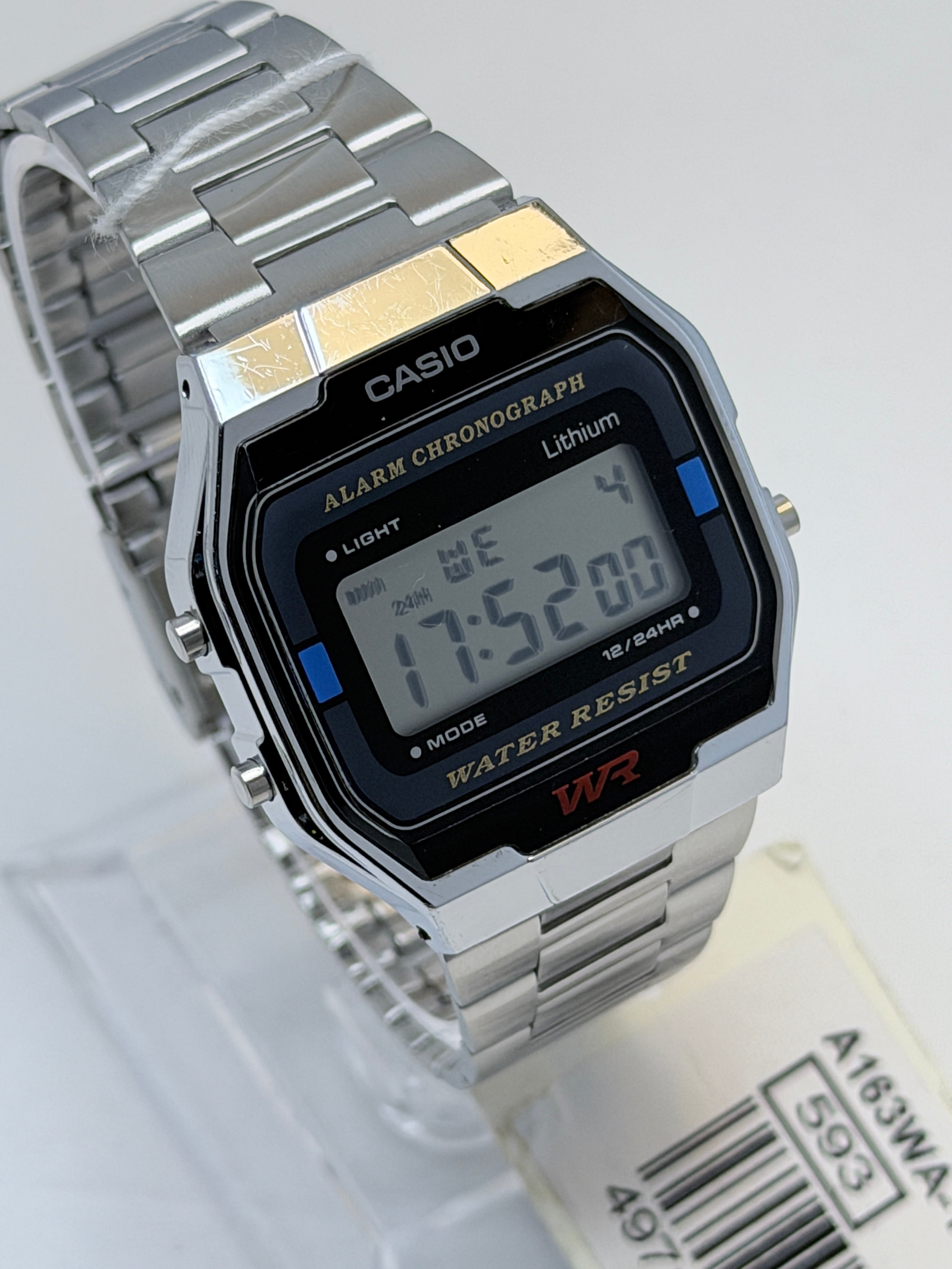 Casio A168W Digital WATCH Alarm Chronograph WR Silver Stainless Steel Bracelet