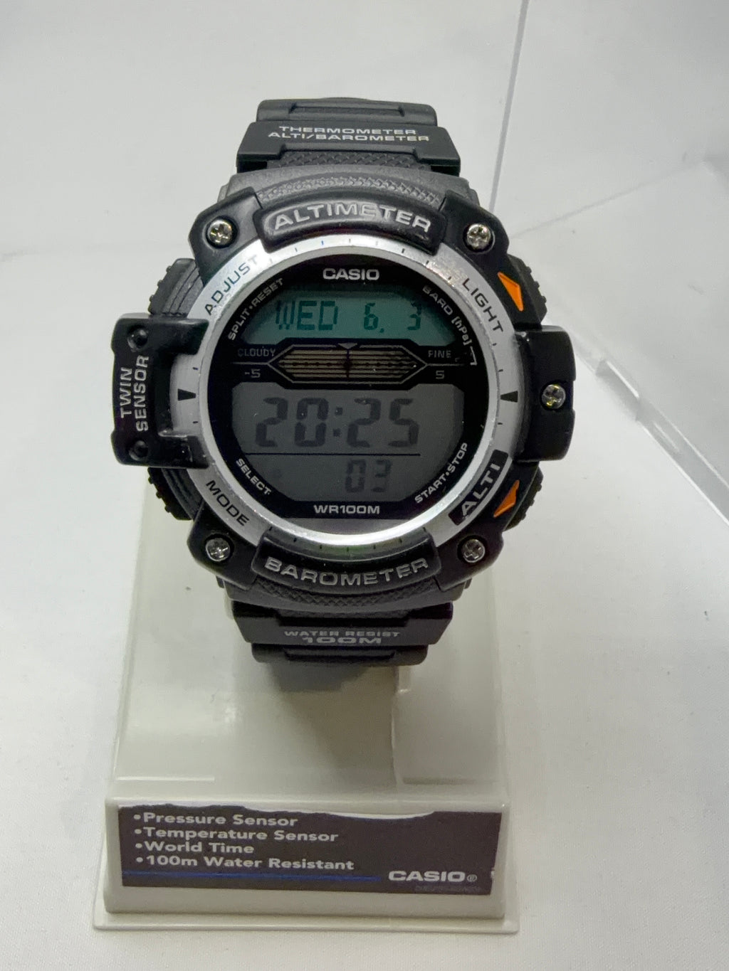 Casio SGW-300H Altimeter Barometer Men’s Digital Watch A1 condition