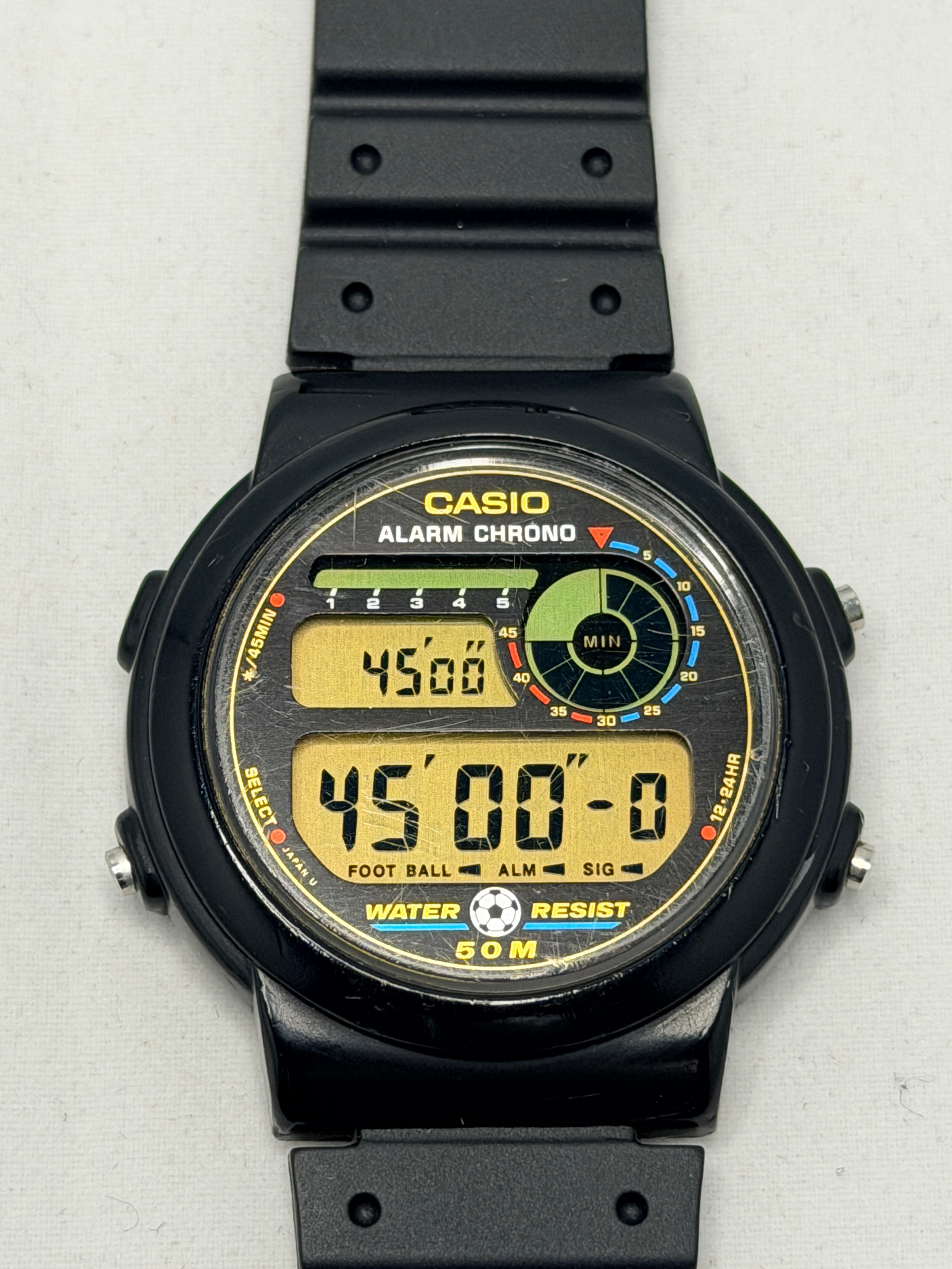 The Casio TRW-10 Released in 1988. "Football Timer" very rare