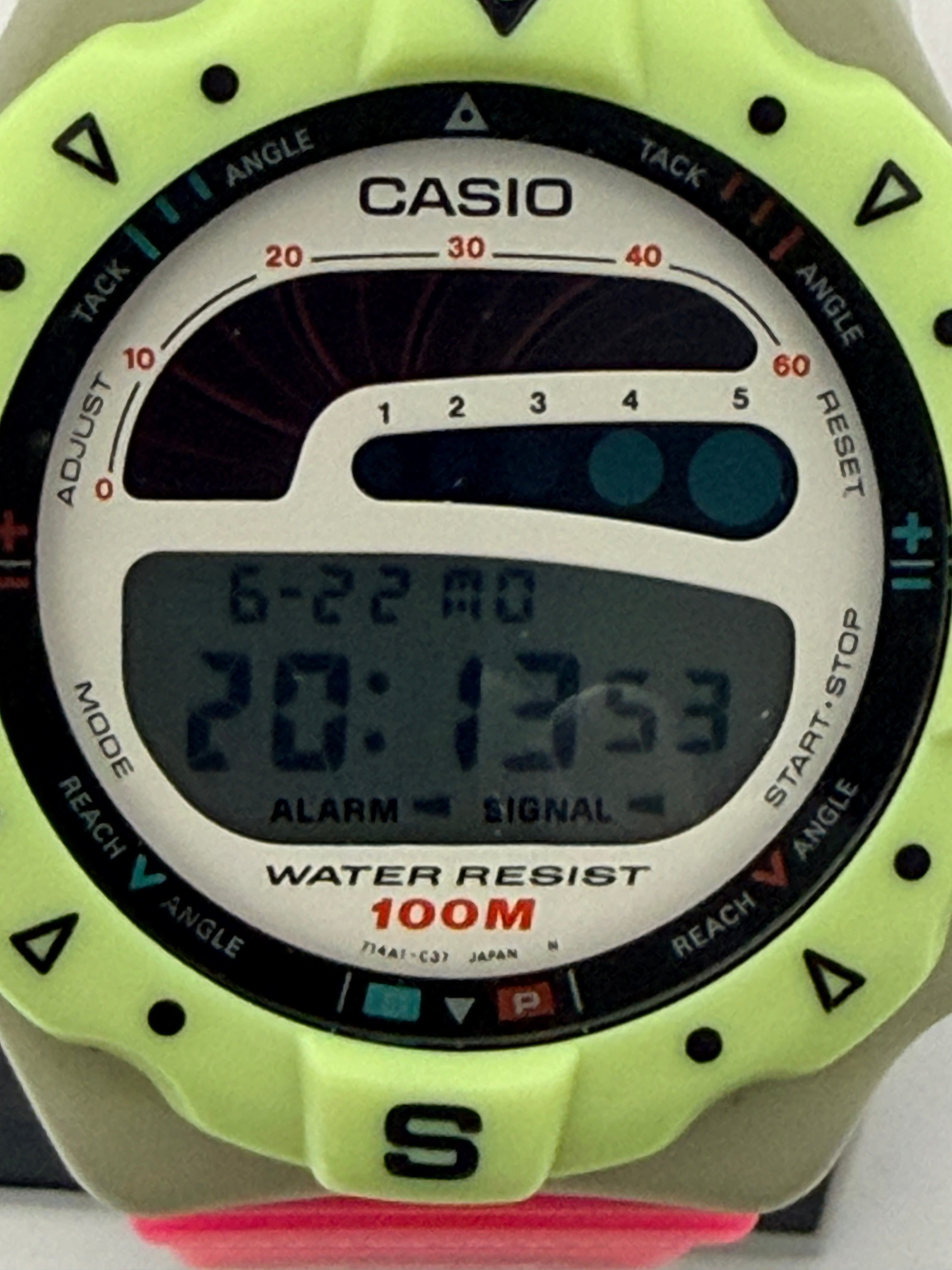Casio SUF-110 retro "Surfing Timer" from the 1990's