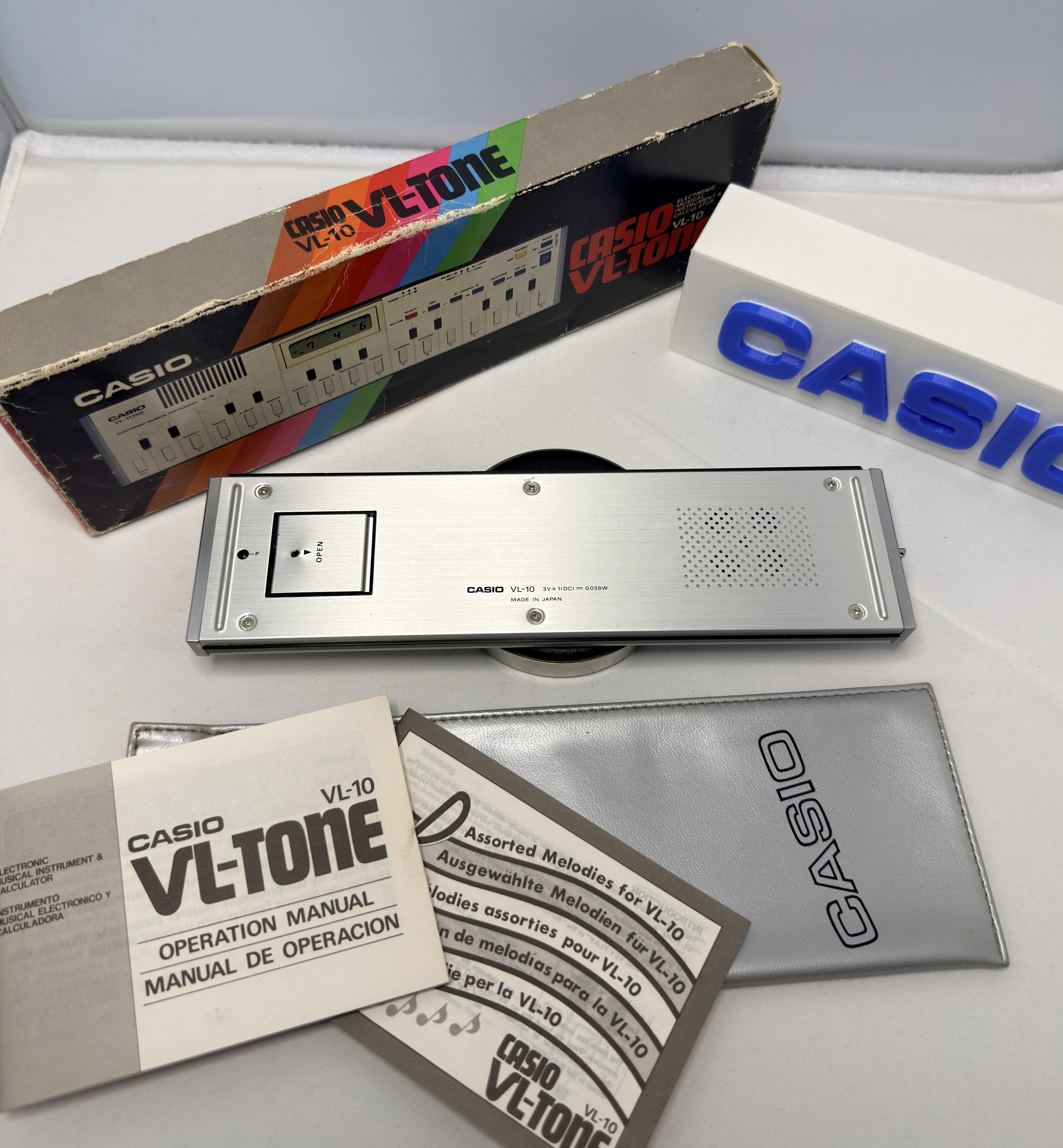 Casio VL-10 synthesiser keyboards (from 1982) the smallest ever made very rare