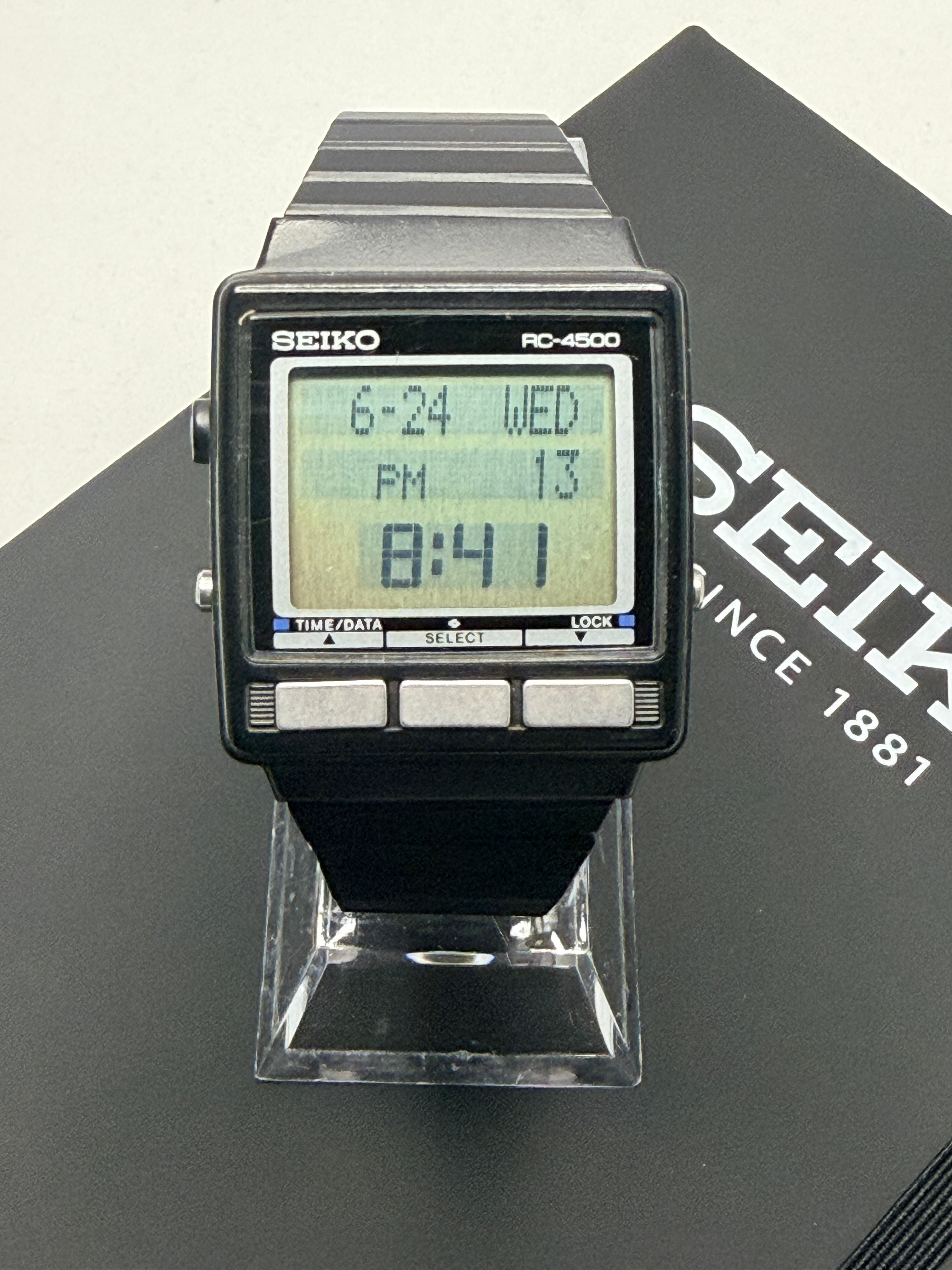 Seiko RC-4500 Data-Graph smart watch from 1985