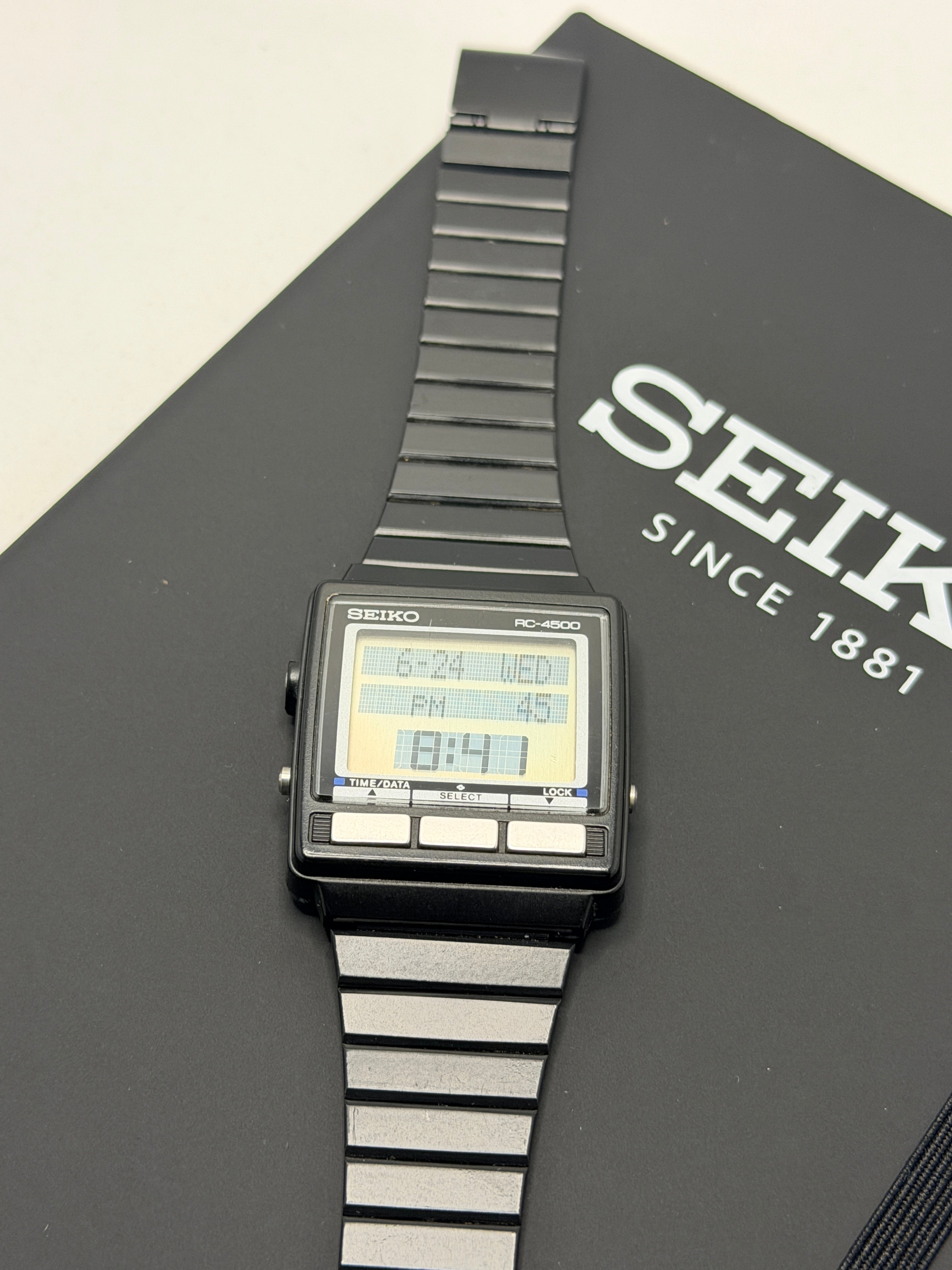 Seiko RC-4500 Data-Graph smart watch from 1985