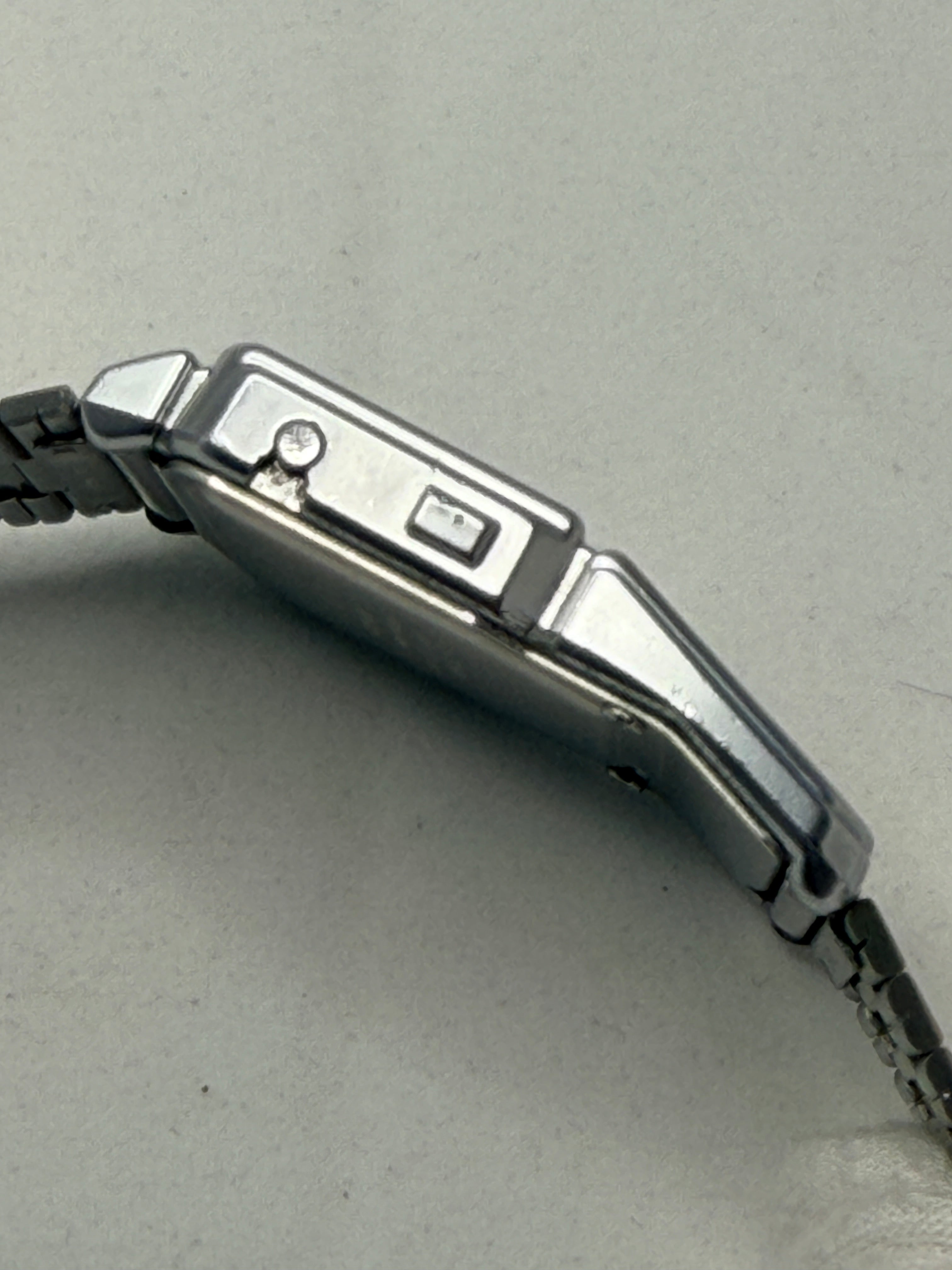 The Casio DBC-600 iconic vintage watch made in 1985 in Japan.