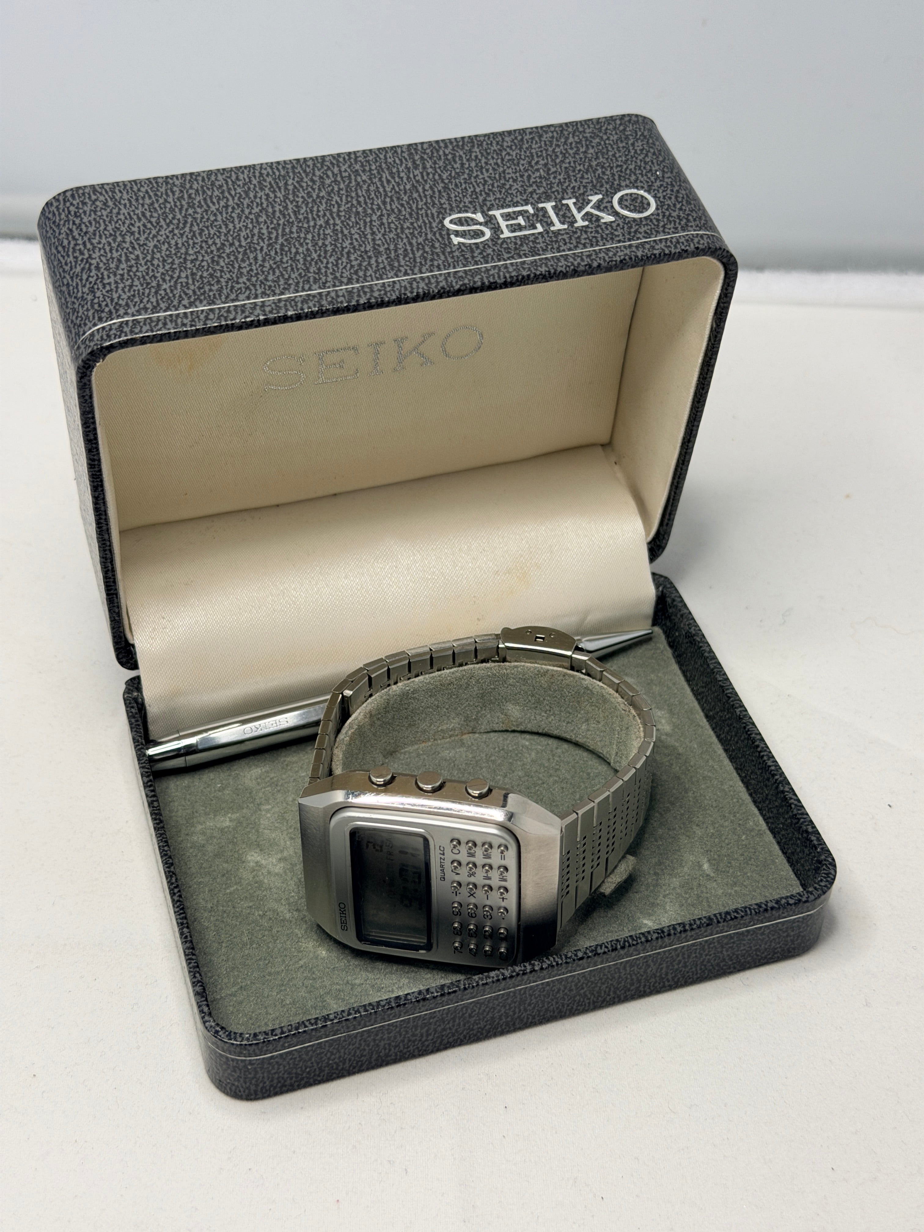 The Seiko C153-5007 is a historically significant calculator watch made in 1977