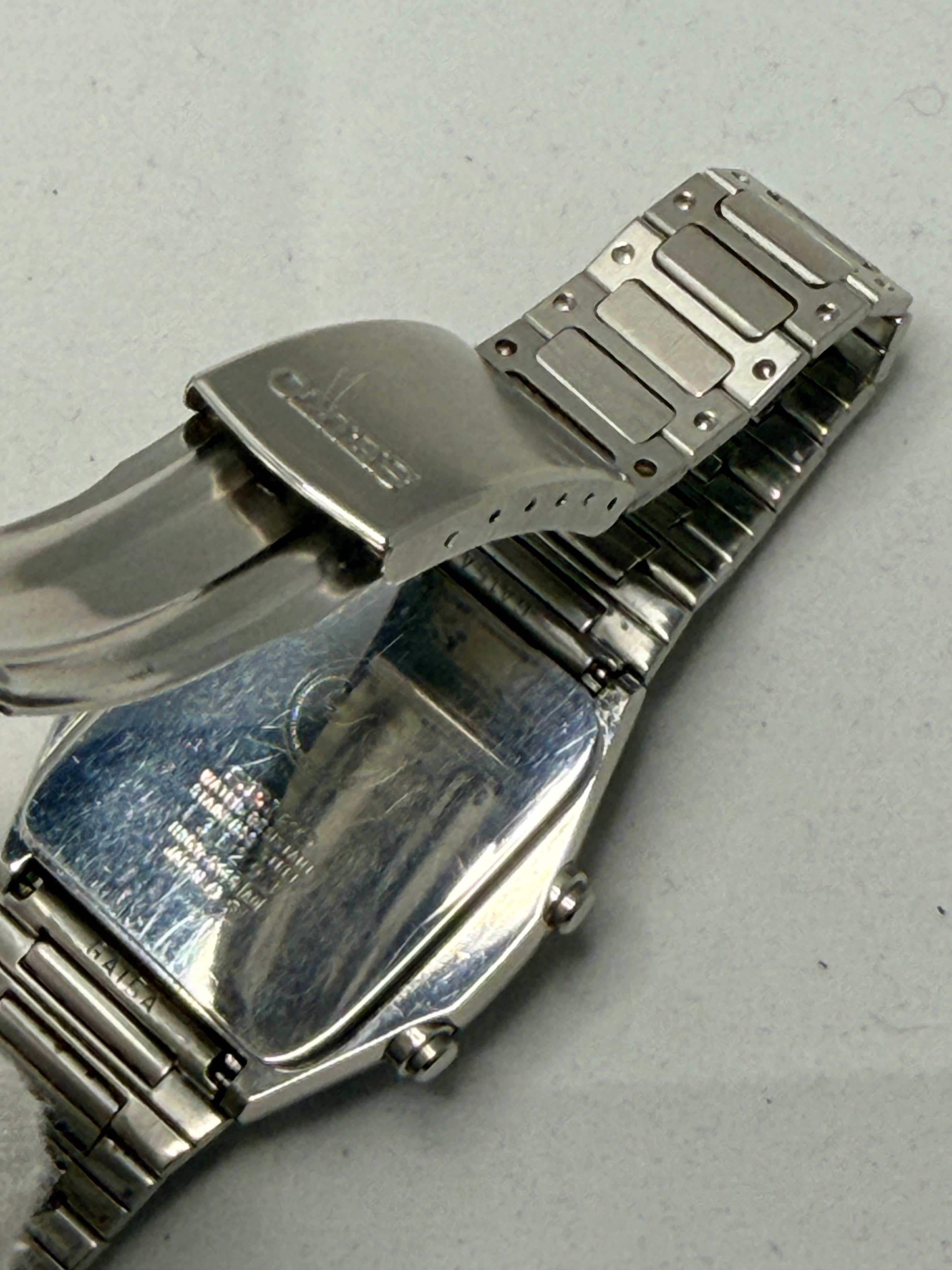 Seiko H357-5140 rare "Ana-Digi" quartz watch made in 1981 James Bond 007