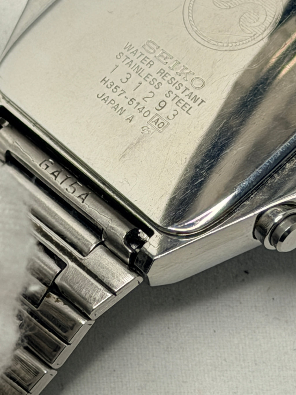 Seiko H357-5140 rare "Ana-Digi" quartz watch made in 1981 James Bond 007