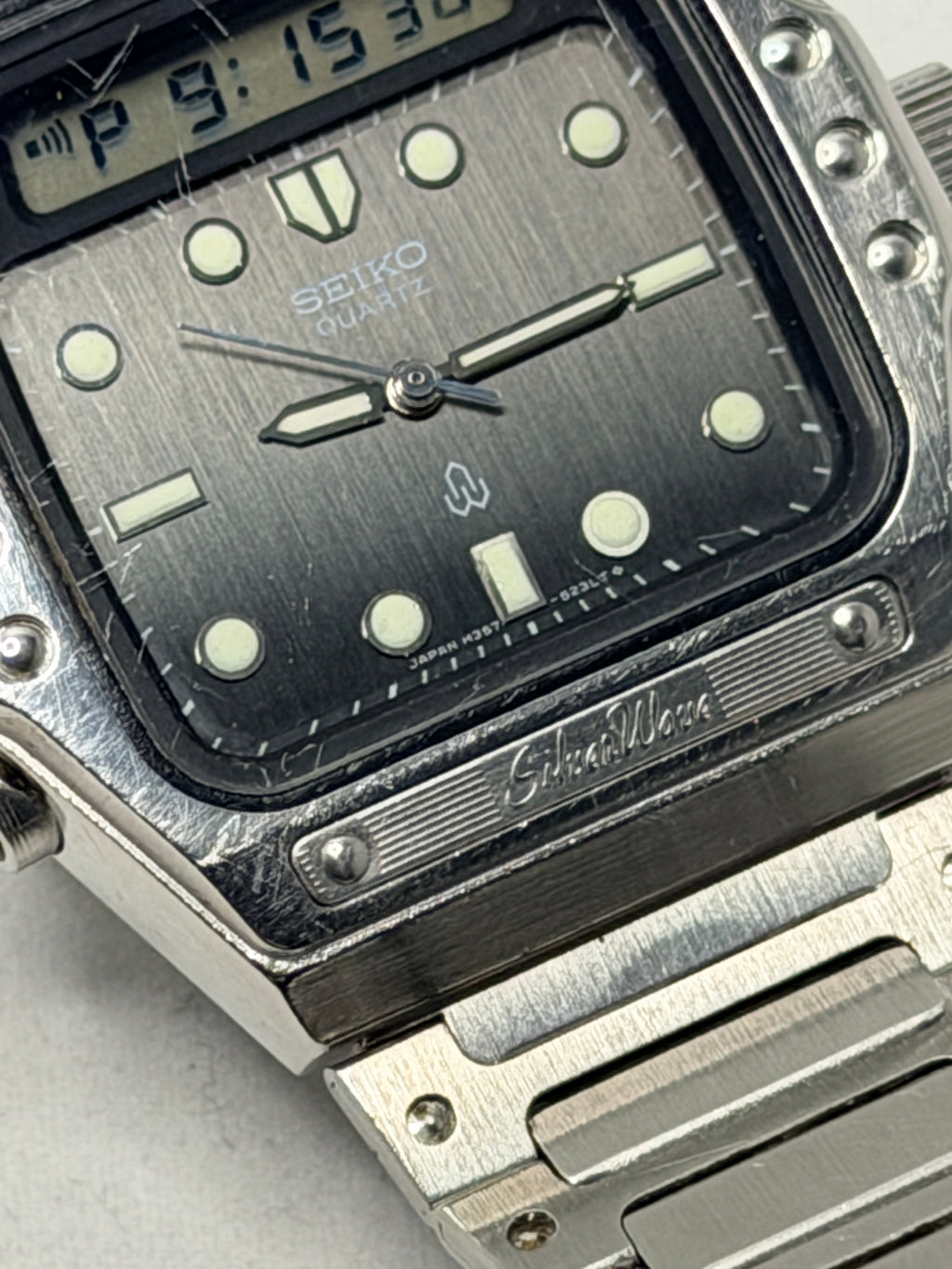 Seiko H357-5140 rare "Ana-Digi" quartz watch made in 1981 James Bond 007