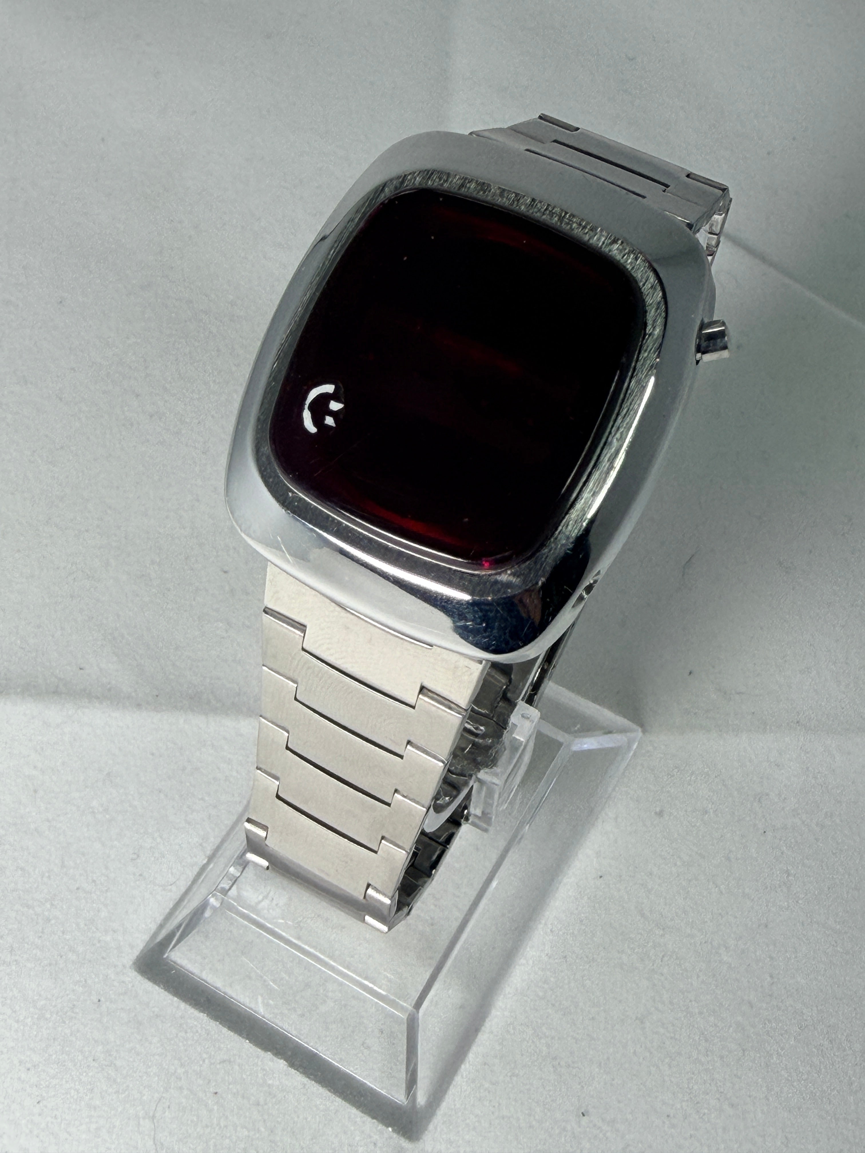 Commodore LED watch from 1976 extremely rare to find