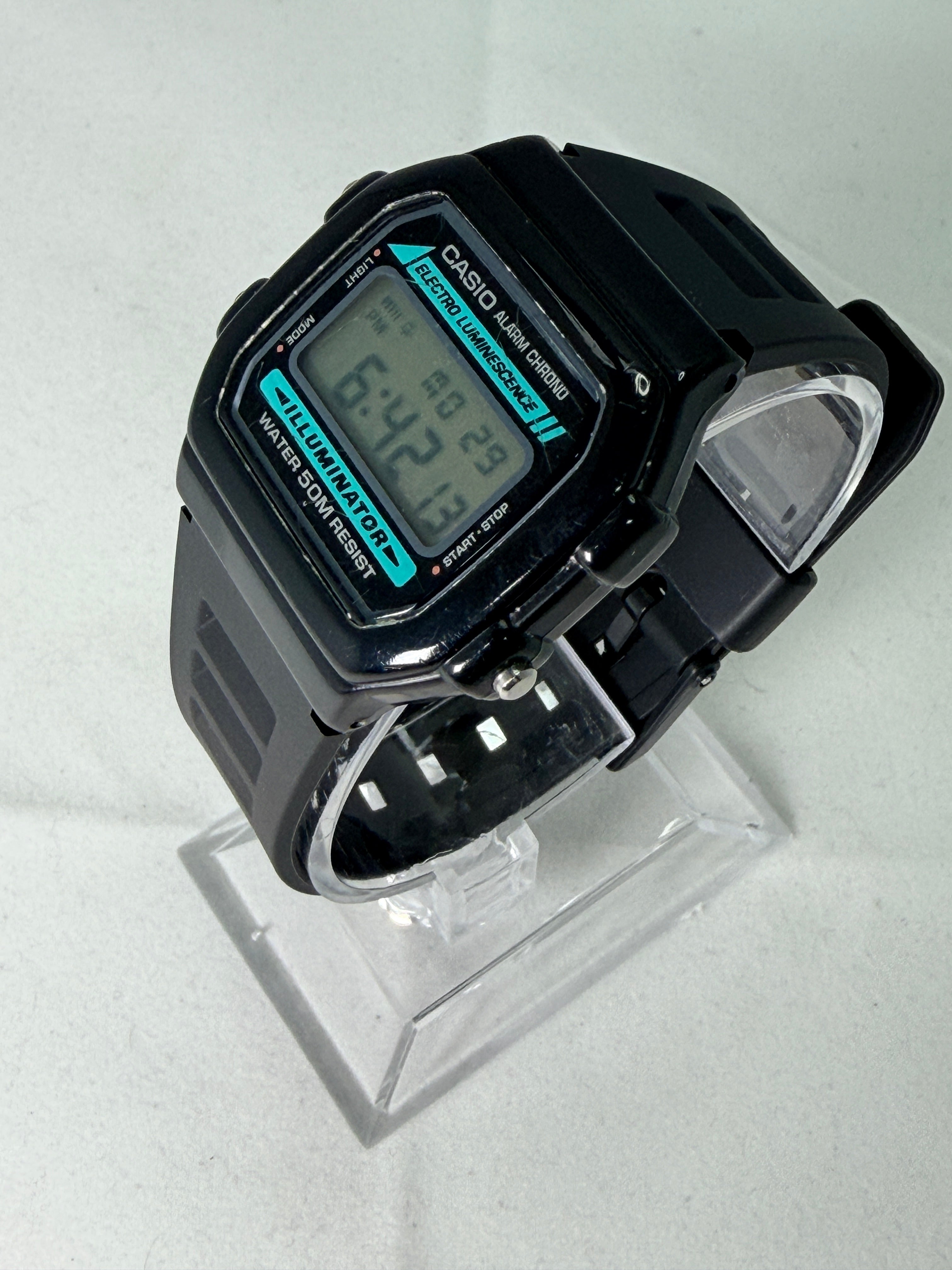 Casio W-86 retro old school watch