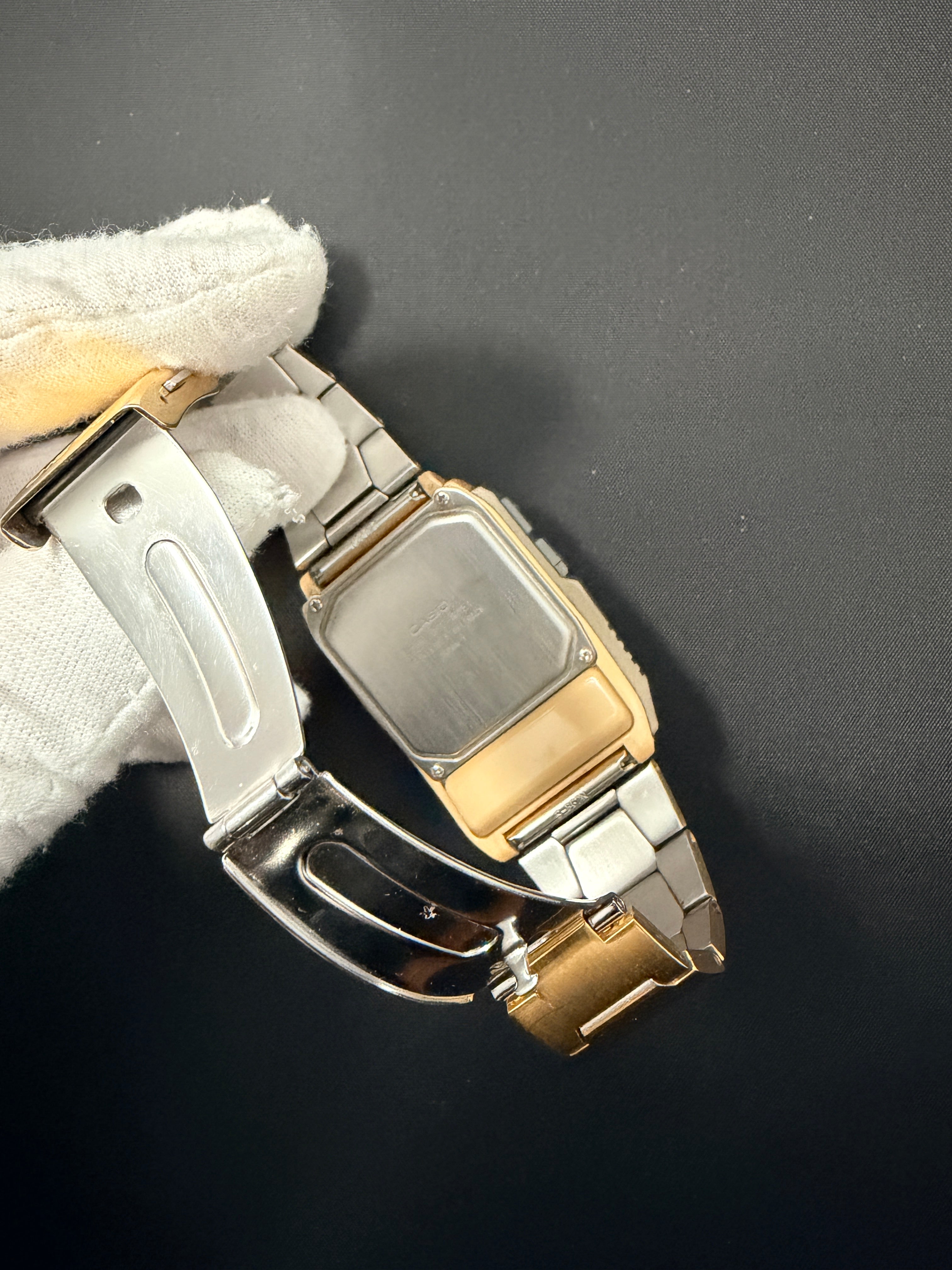Casio DBC-W151 rare gold vintage 1990s Data Bank Calculator watch