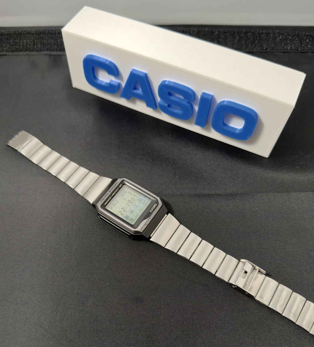 Casio VDB-200 digital touchscreen "Data Bank" watch from 1996 Japan