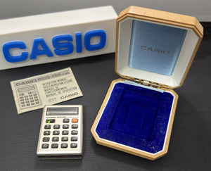 Casio Micro-Mini M-800 is a historic, pocket-sized calculator from 1976 Japan.