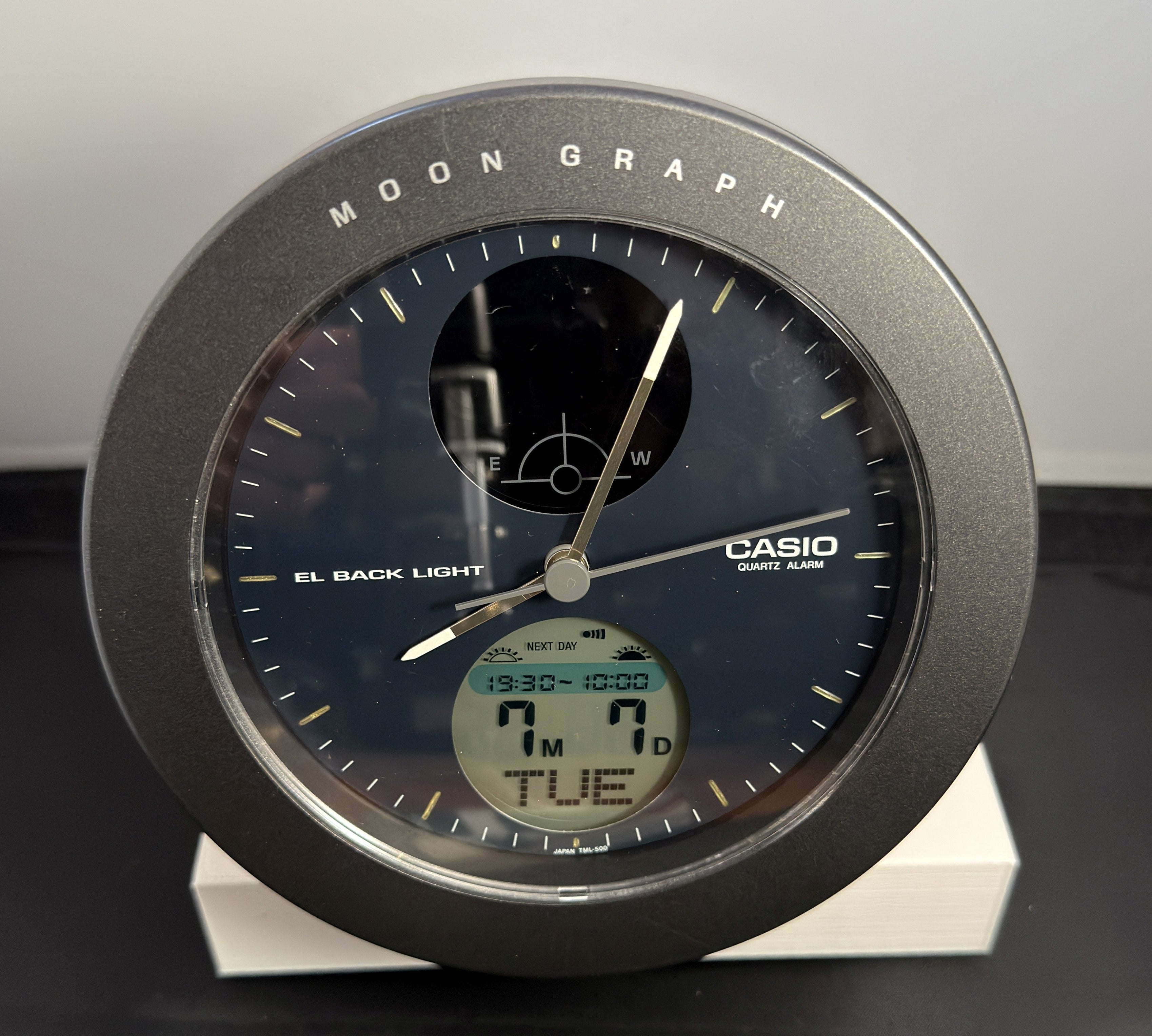 Casio TML-500 MOON GRAPH Alarm Clock A piece of history from 1985 Japan