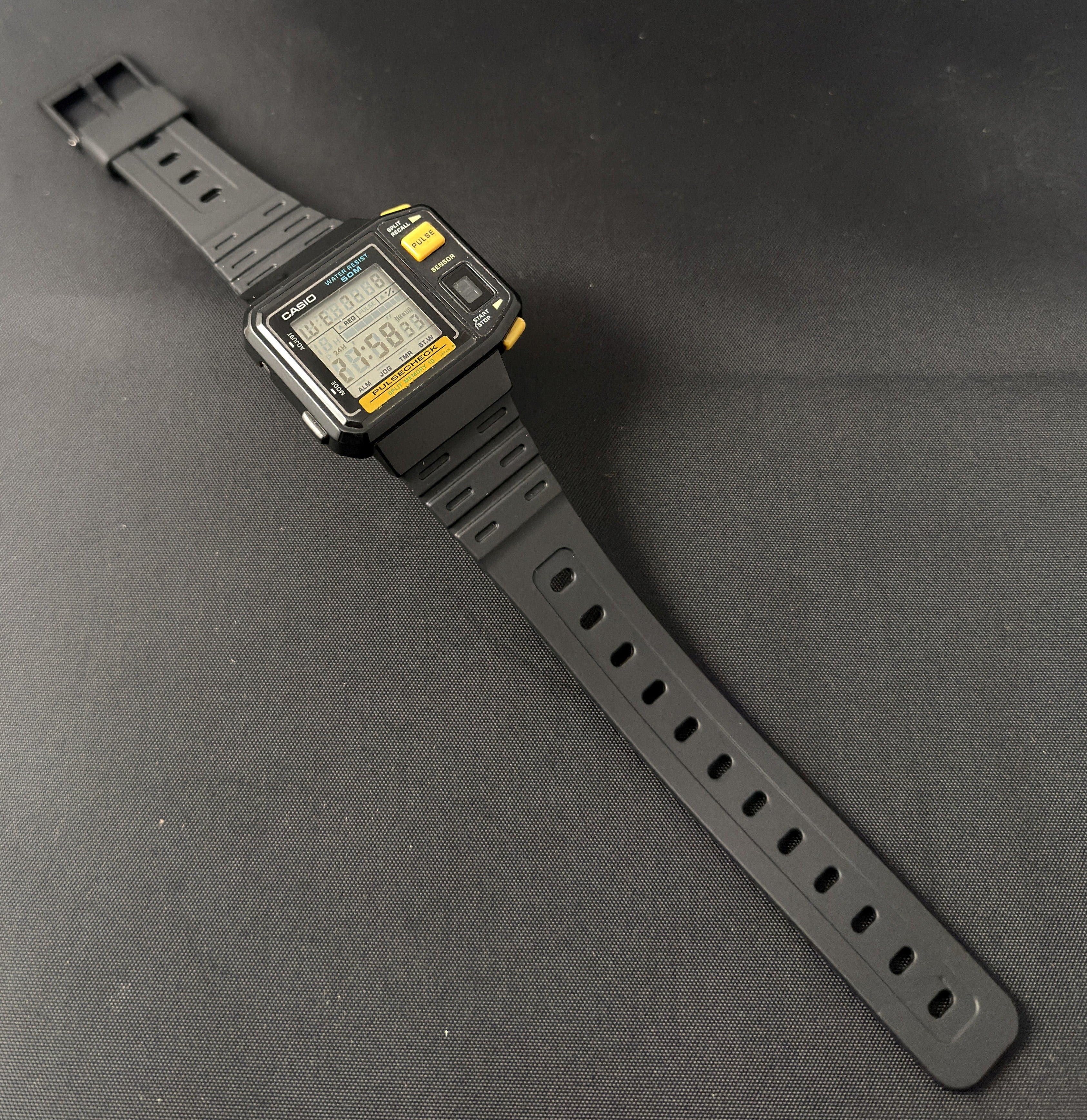 Casio JP-100W "Pulse Check" watch Japan 1987