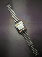 Seiko Data 2000 is a pioneering 1983 "smartwatch" digital databank UW01-0020
