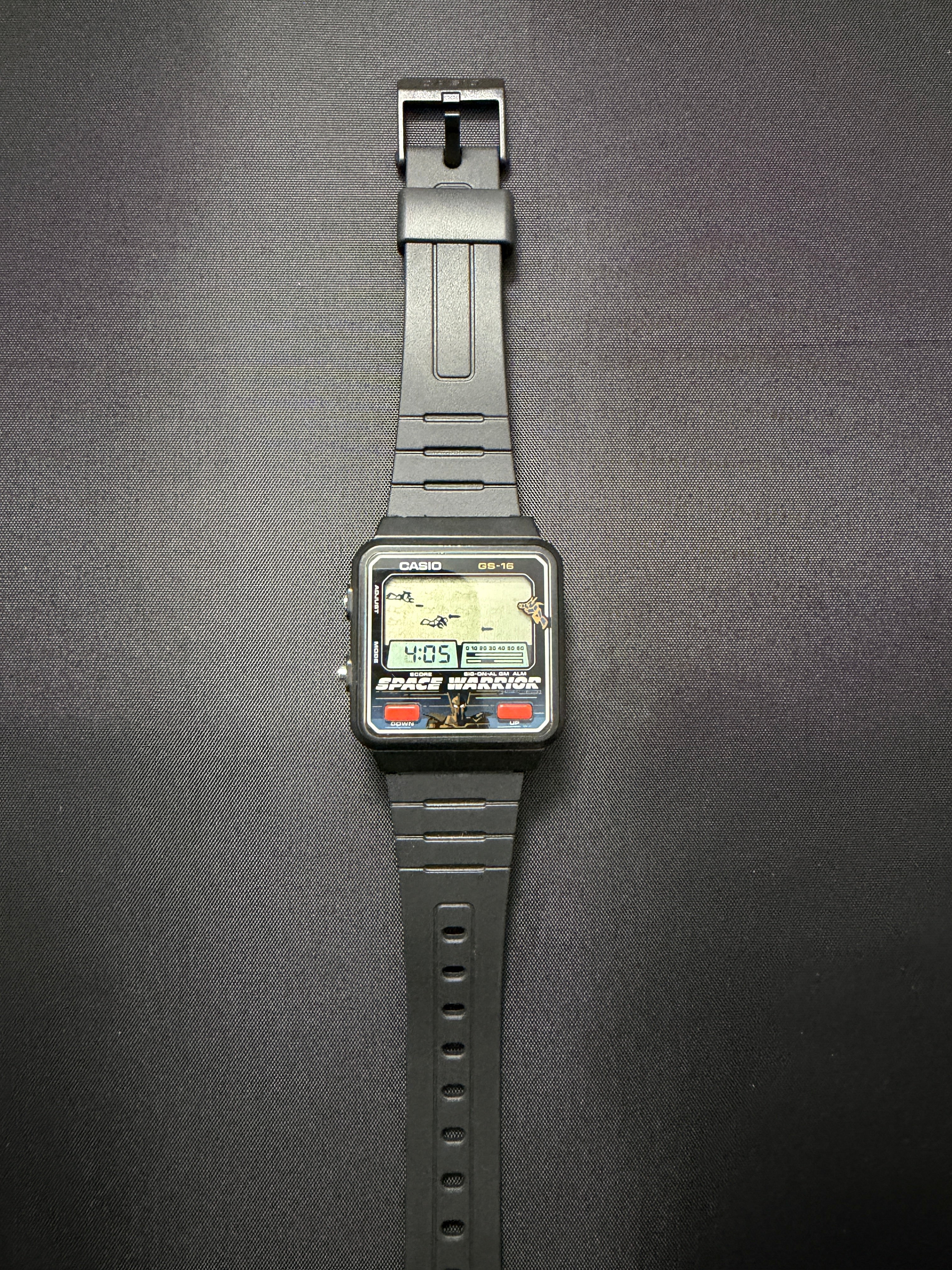Casio GS-16 Space Warrior rare game watch Japan 1987