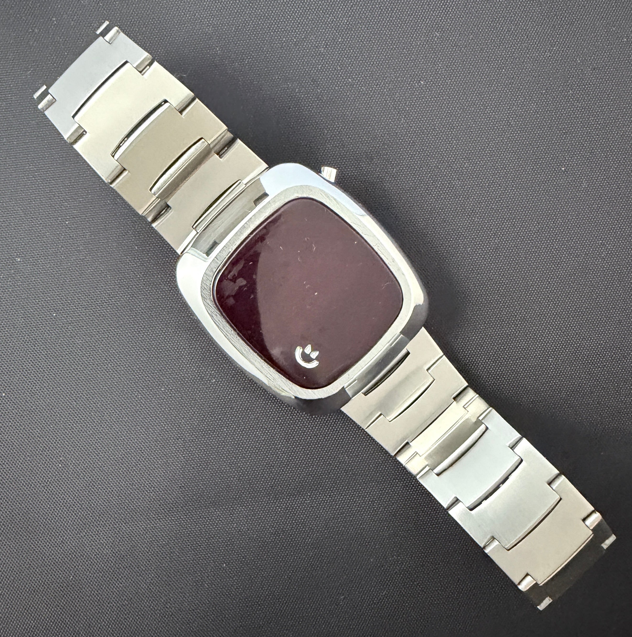 Commodore LED watch from 1977 extremely rare new old stock