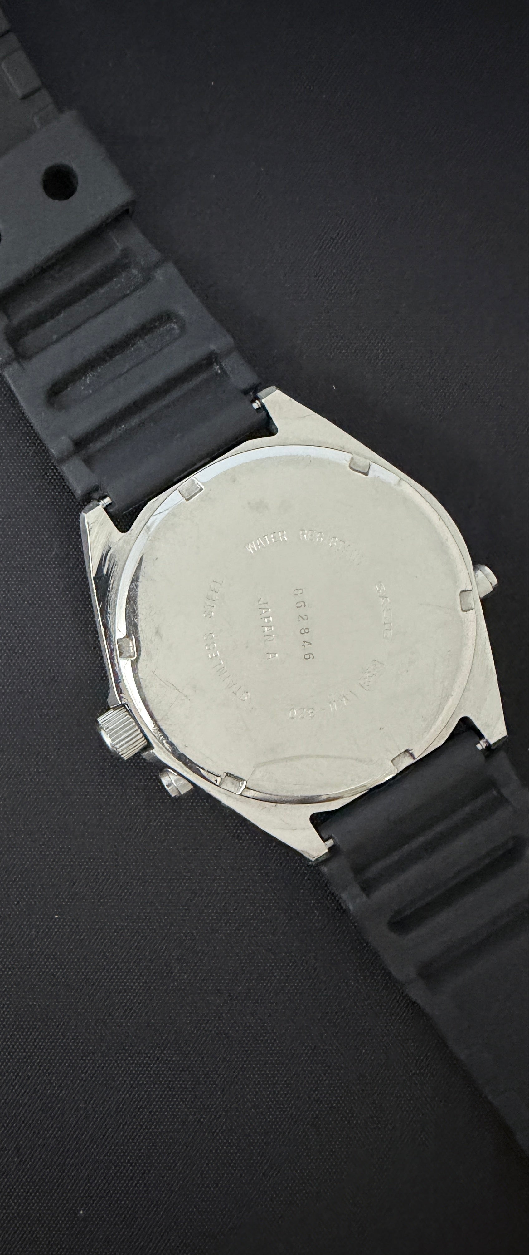 Casio "Arnie" AMW-320 divers watch the rare 1989 Japan 358 version