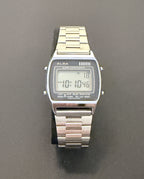 Alba Y789-5300 Seiko vintage alarm chronograph watch Japan 1980