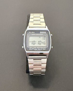 Alba Y789-5300 Seiko vintage alarm chronograph watch Japan 1980