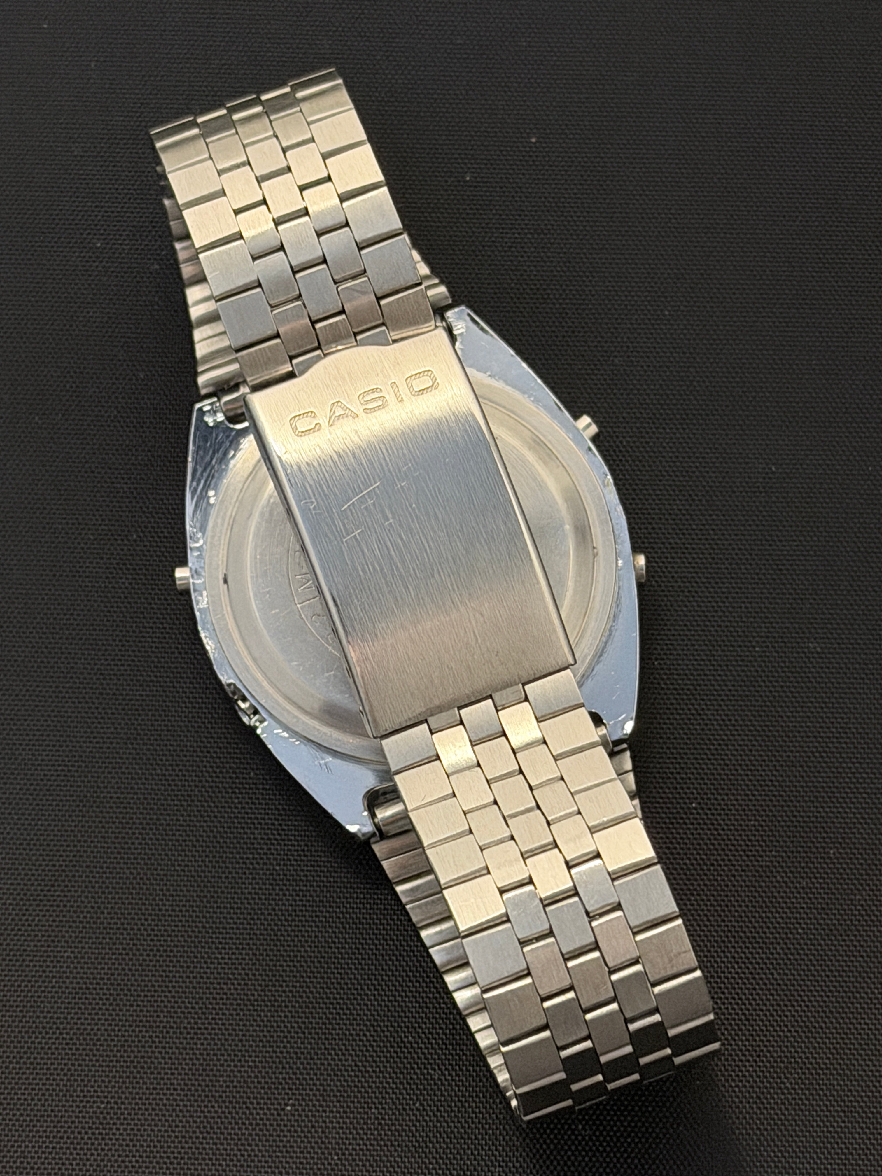 Casio M-321 highly collectible Blue "Melody Alarm" watch from 1980