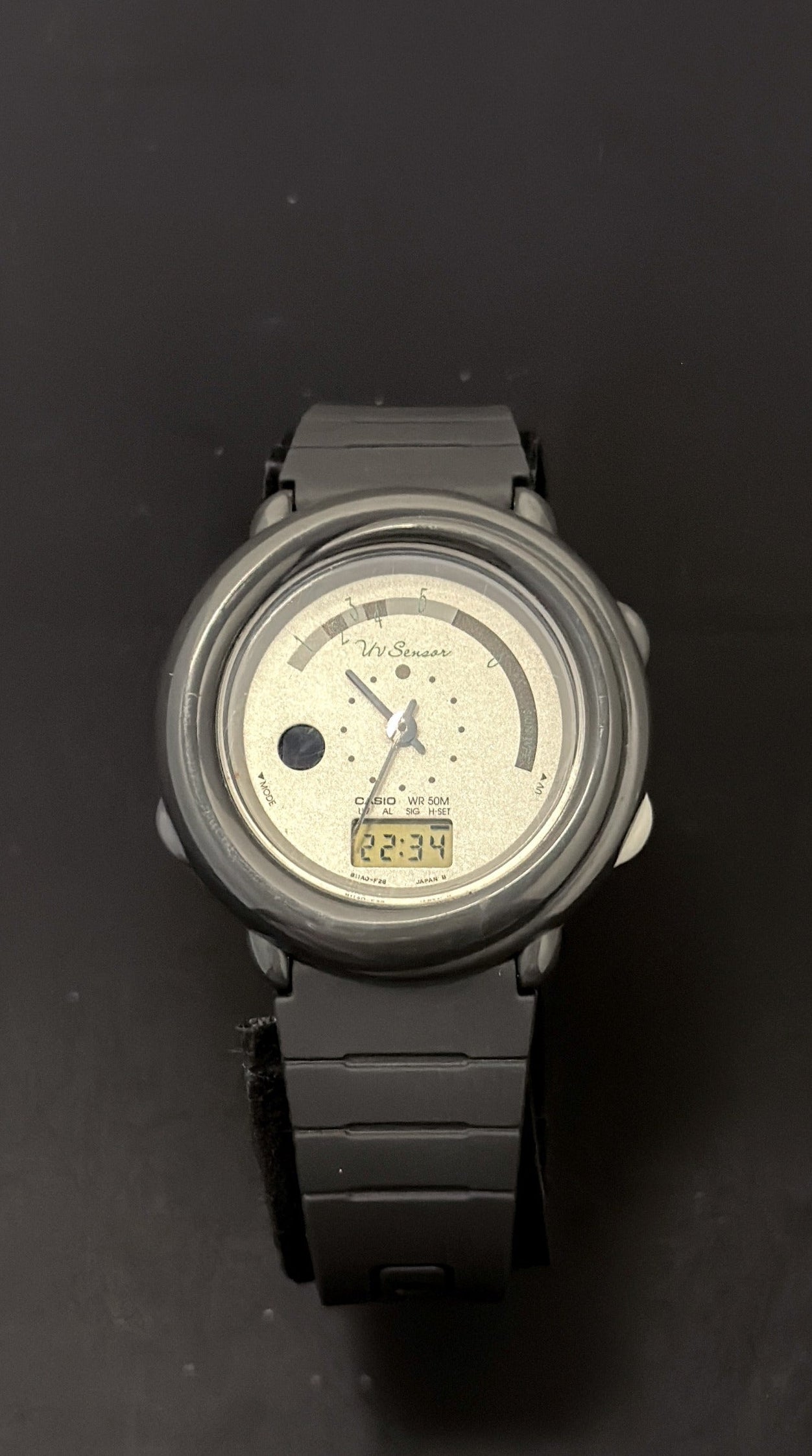 Casio UV-10 watch is an exceptionally Rare with UV Light Sensor
