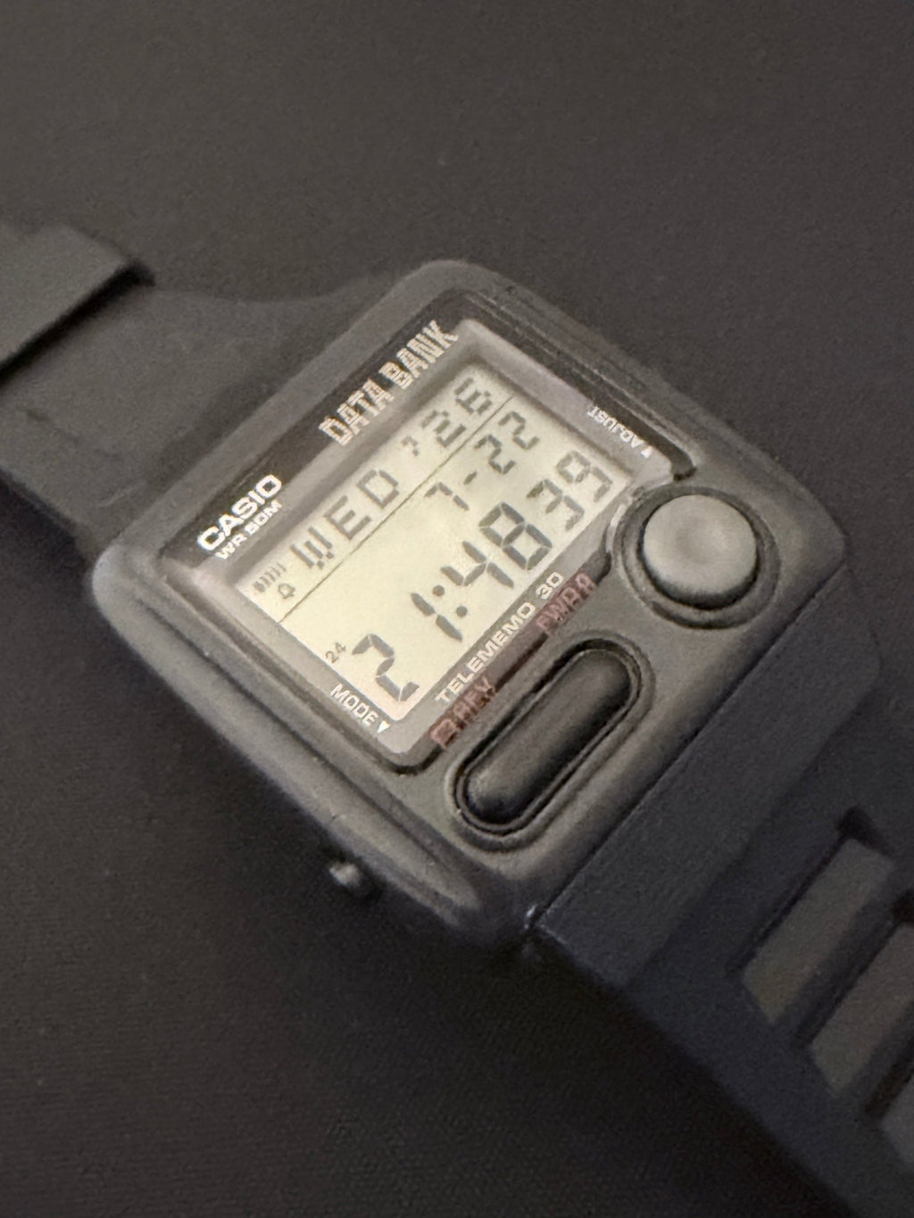 Casio DB-33W super rare Databank watch released in 1993 - VINDIGI