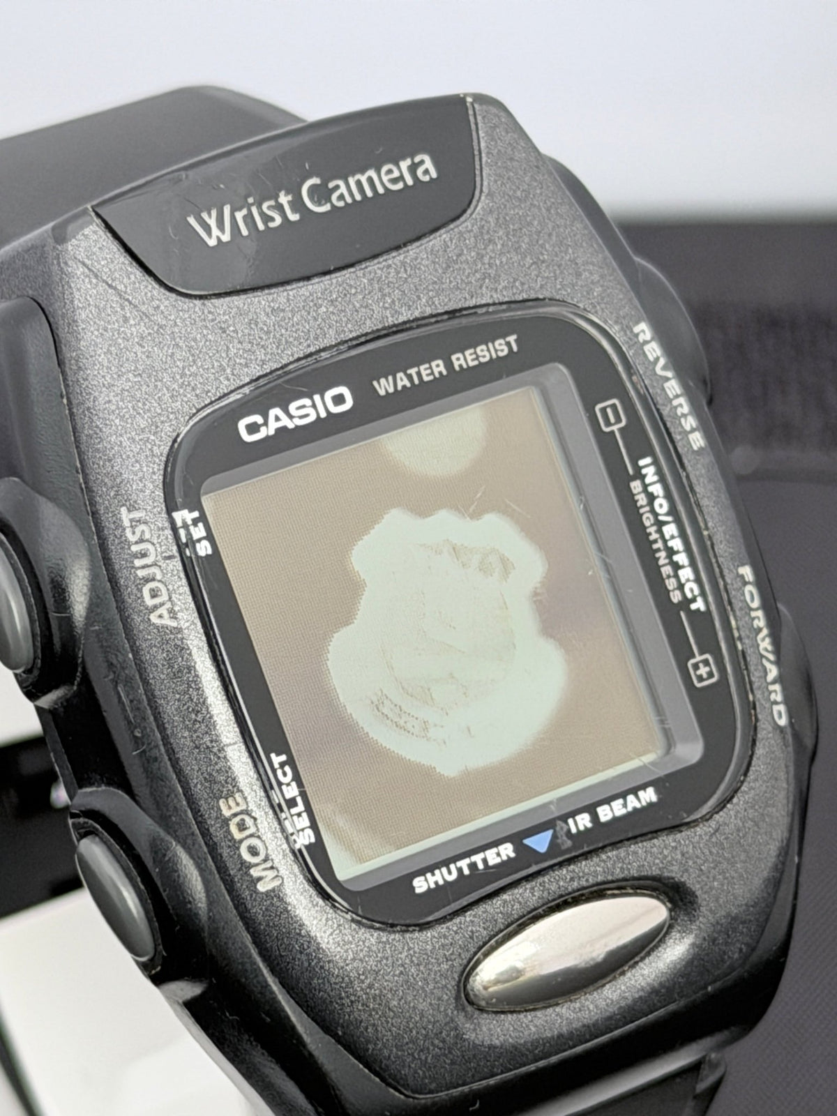 Casio WQV-2 the world's first digital camera watch - VINDIGI