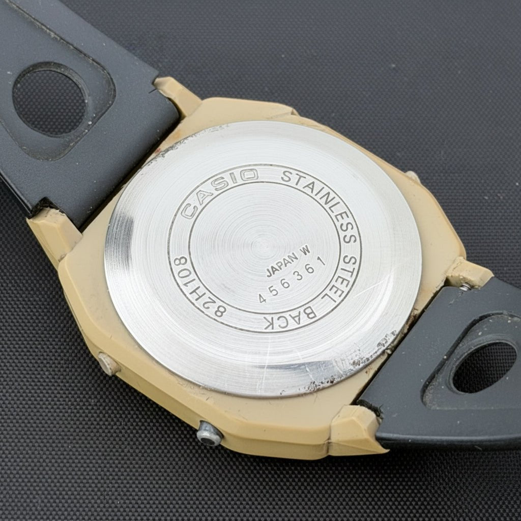 Casio 82H108 Melody Alarm Watch Japan 1980 "Beige Edition" - VINDIGI