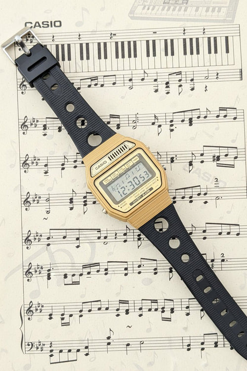 Casio 82H108 Melody Alarm Watch Japan 1980 "Beige Edition" - VINDIGI
