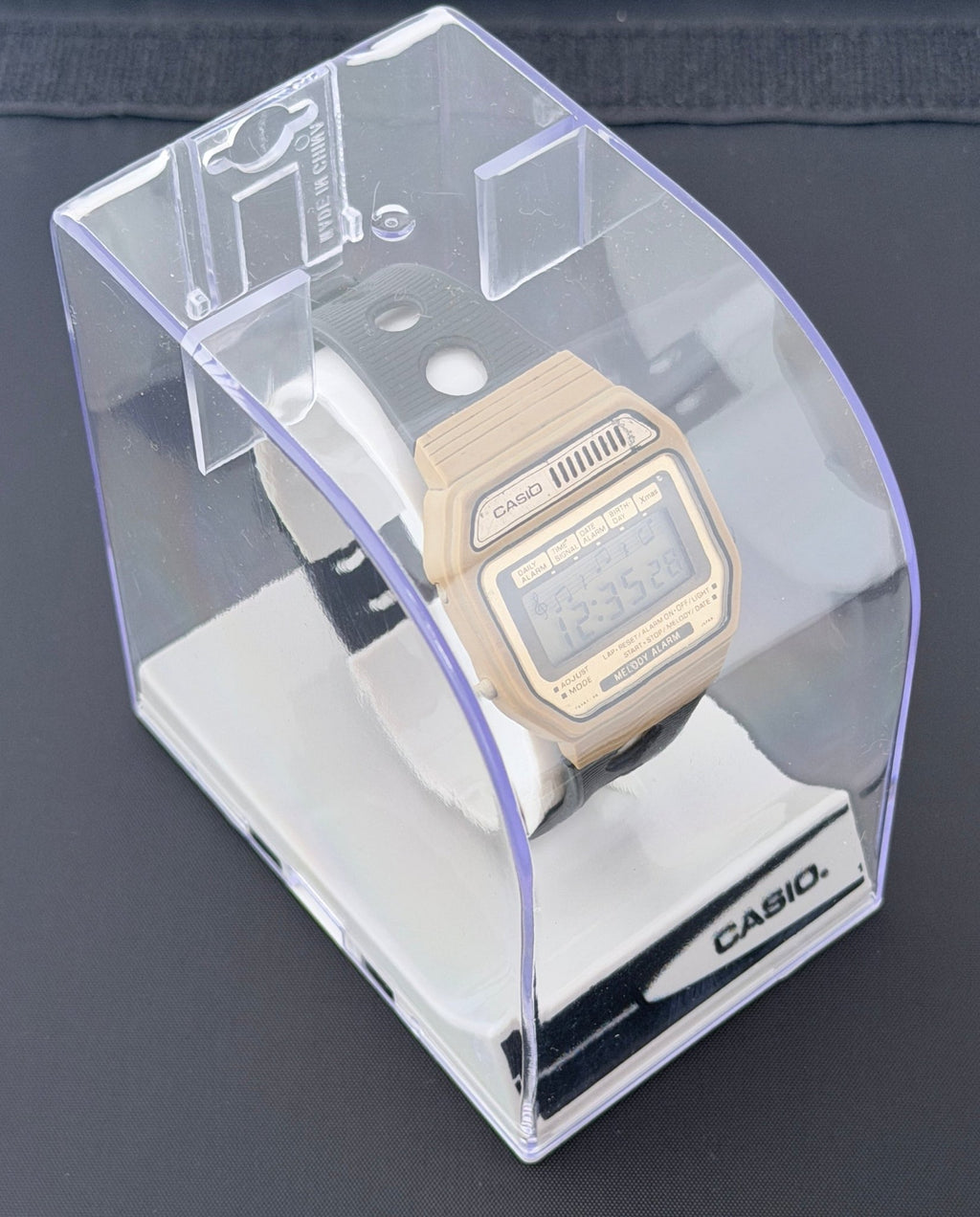 Casio 82H108 Melody Alarm Watch Japan 1980 "Beige Edition" - VINDIGI