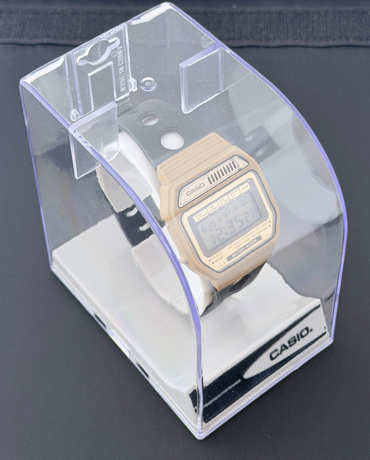Casio 82H108 Melody Alarm Watch Japan 1980 "Beige Edition" - VINDIGI