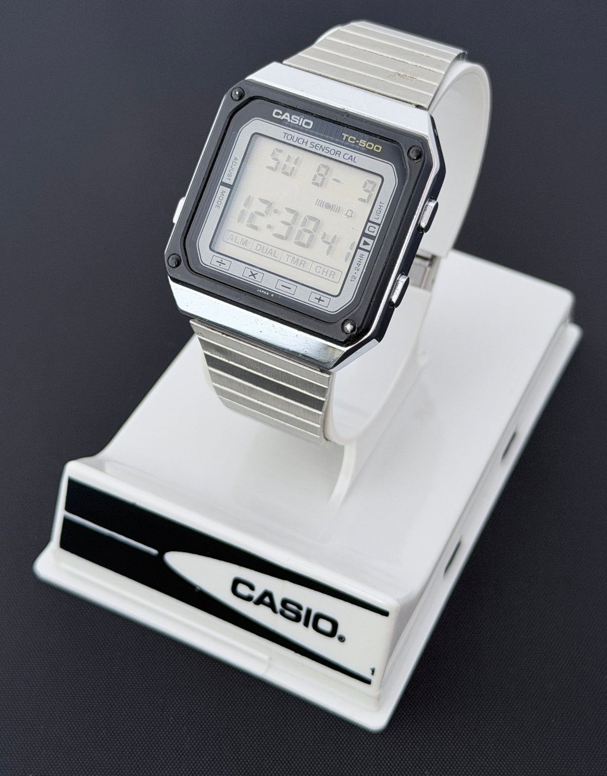 Casio TC-500 the first touchscreen watch Japan 1983 - VINDIGI