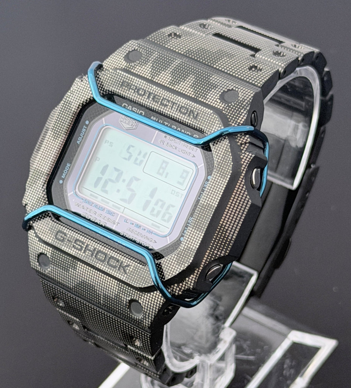 Casio G-Shock GW-M5610BA-1JF special edition watch "Black & Blue" - VINDIGI