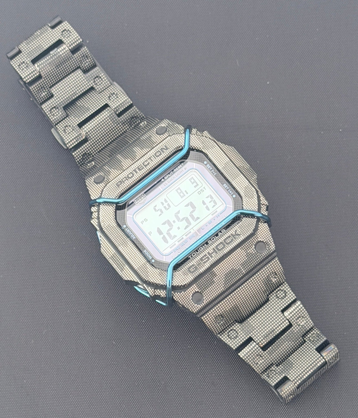 Casio G-Shock GW-M5610BA-1JF special edition watch "Black & Blue" - VINDIGI