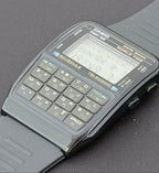 Casio DBC-62 Databank Calculator watch from 1991 - VINDIGI