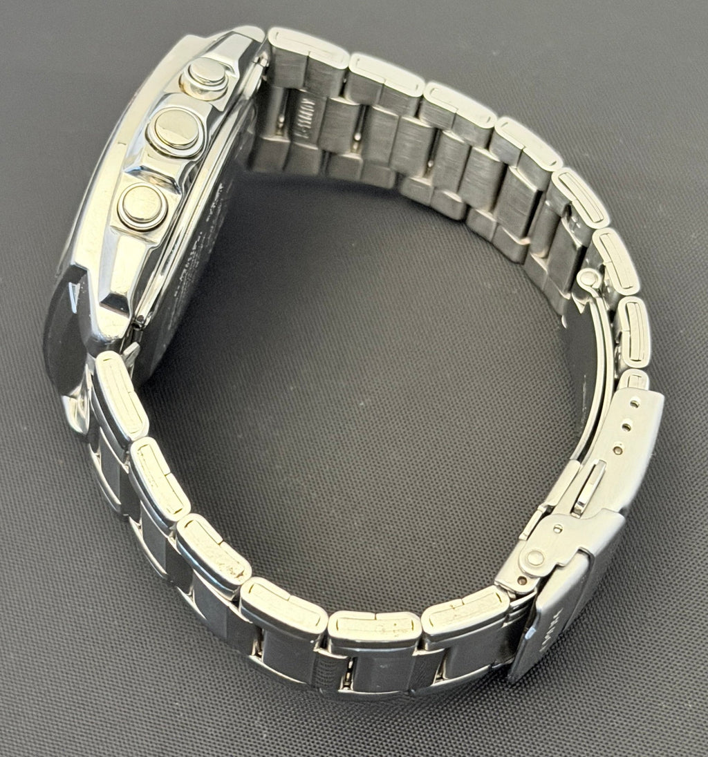 Casio Edifice EFA-122 ana-digi sports watch "Active Dial" from 2007 - VINDIGI