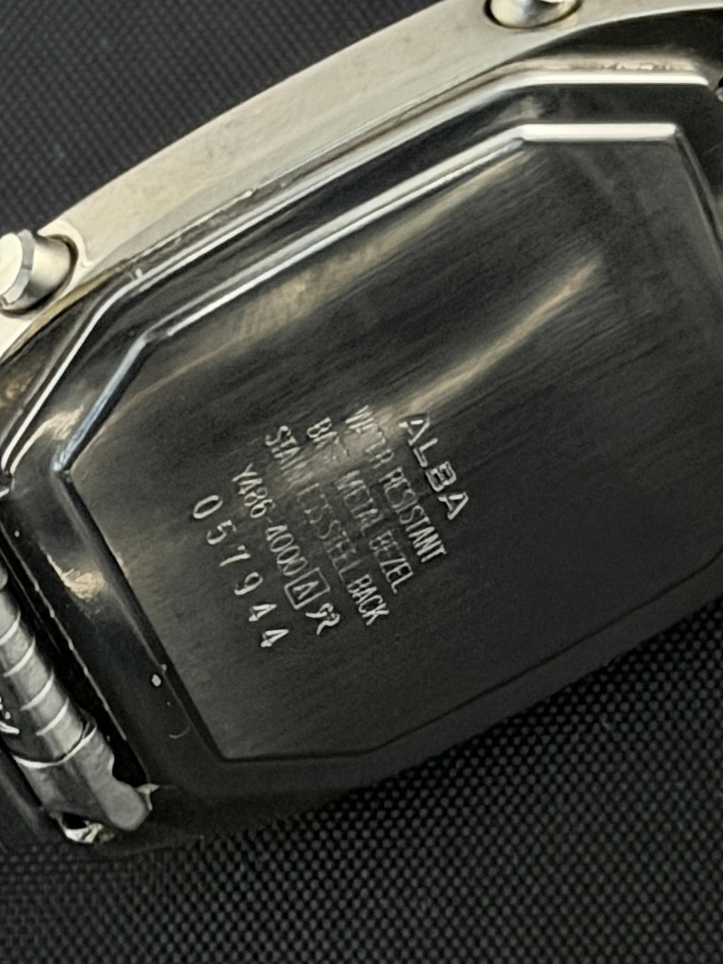Seiko Alba Y486-4000 rare vintage watch Japan 1980 - VINDIGI