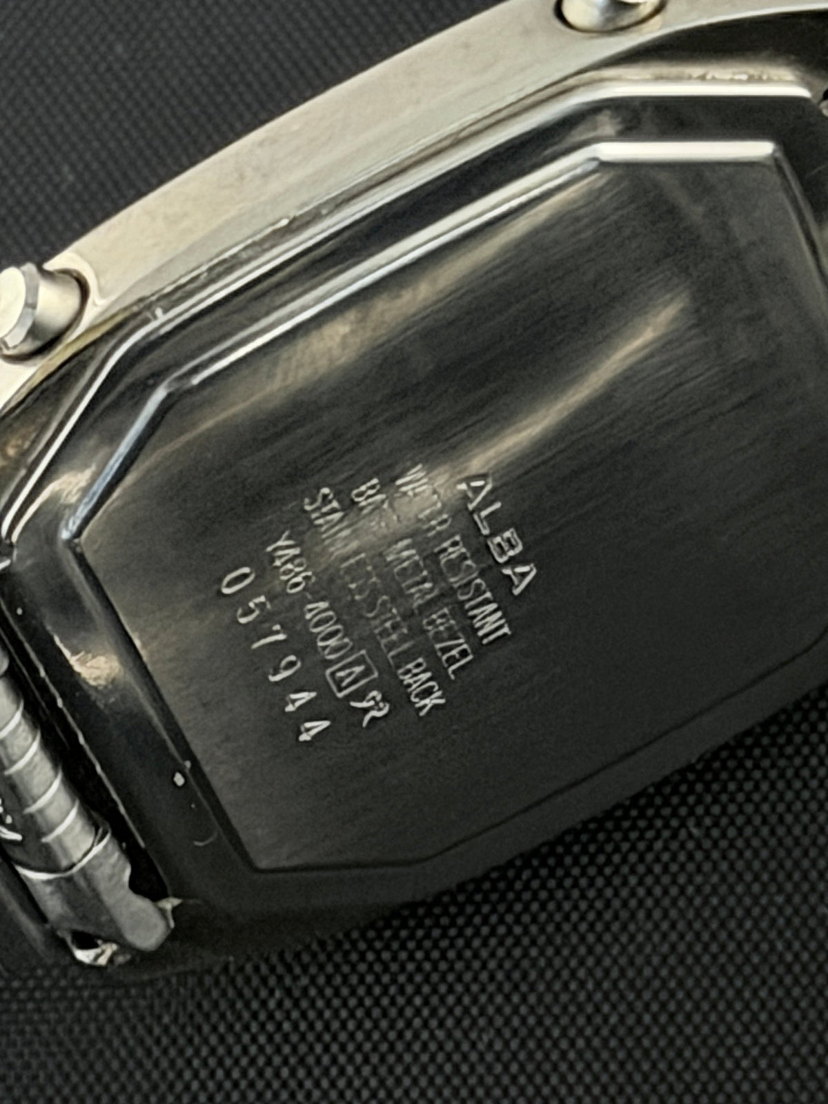 Seiko Alba Y486-4000 rare vintage watch Japan 1980 - VINDIGI