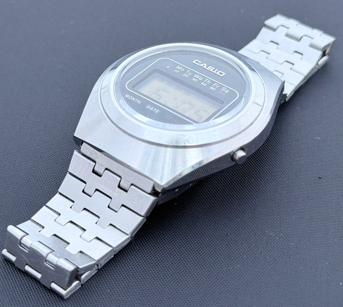Casio Casiotron R-19 rare watch Japan 1976 - VINDIGI