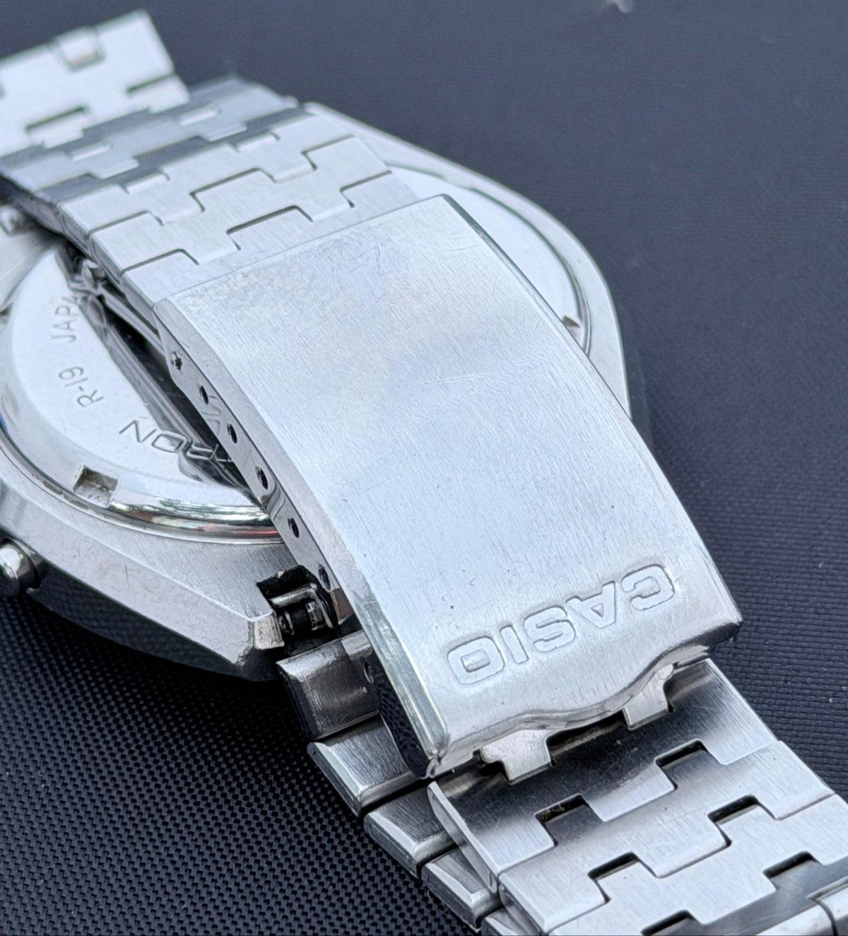 Casio Casiotron R-19 rare watch Japan 1976 - VINDIGI