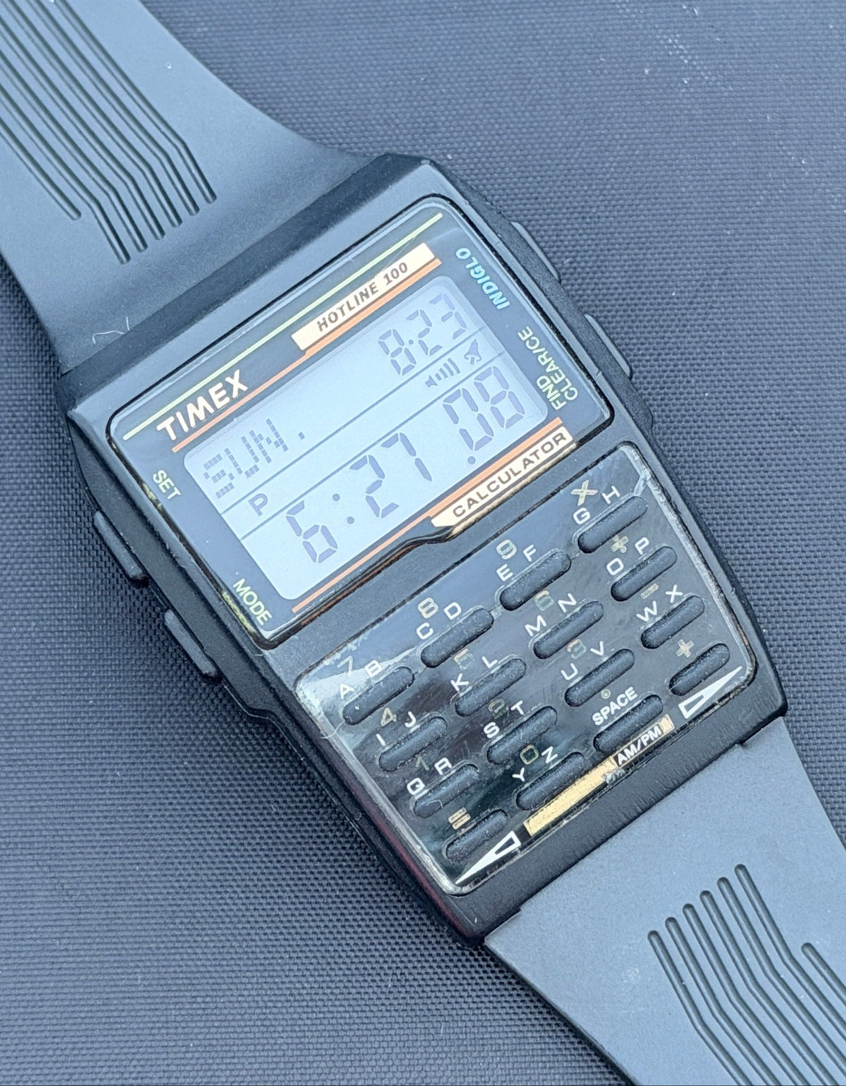 Timex Hotline 100 Calculator/Databank watch from 1994 - VINDIGI