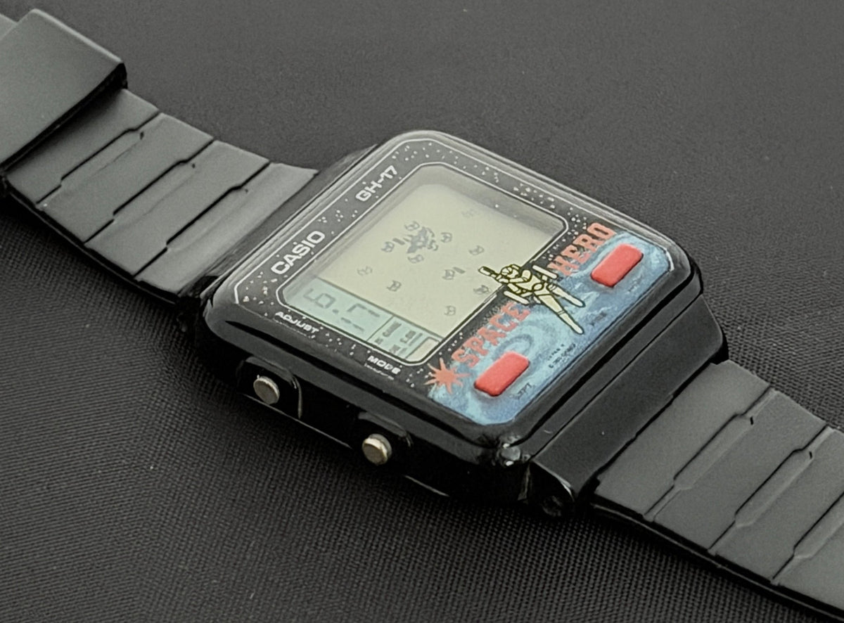 Casio GH-17 very rare game watch "Space Hero" Japan 1985 - VINDIGI