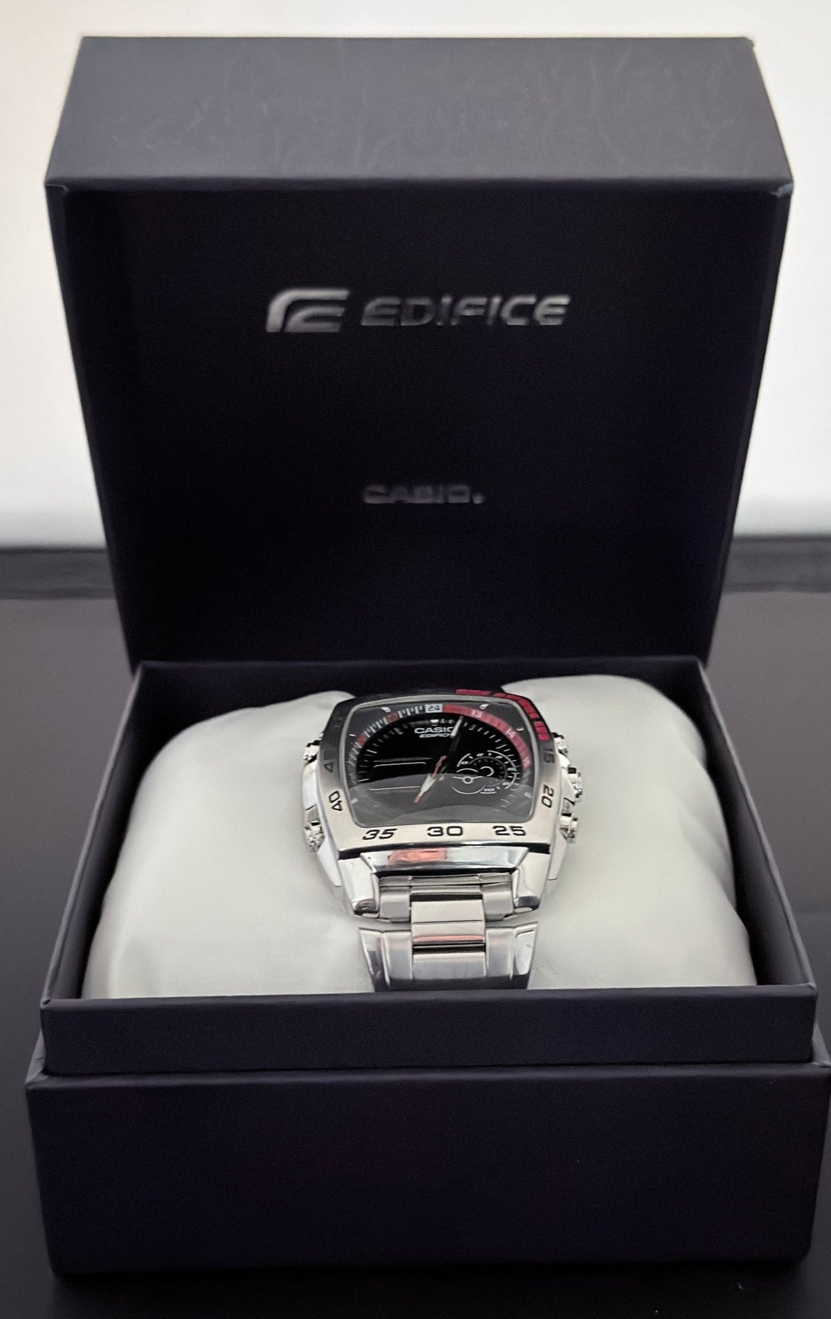 Casio Edifice EFA-122 ana-digi sports watch "Active Dial" from 2007 - VINDIGI
