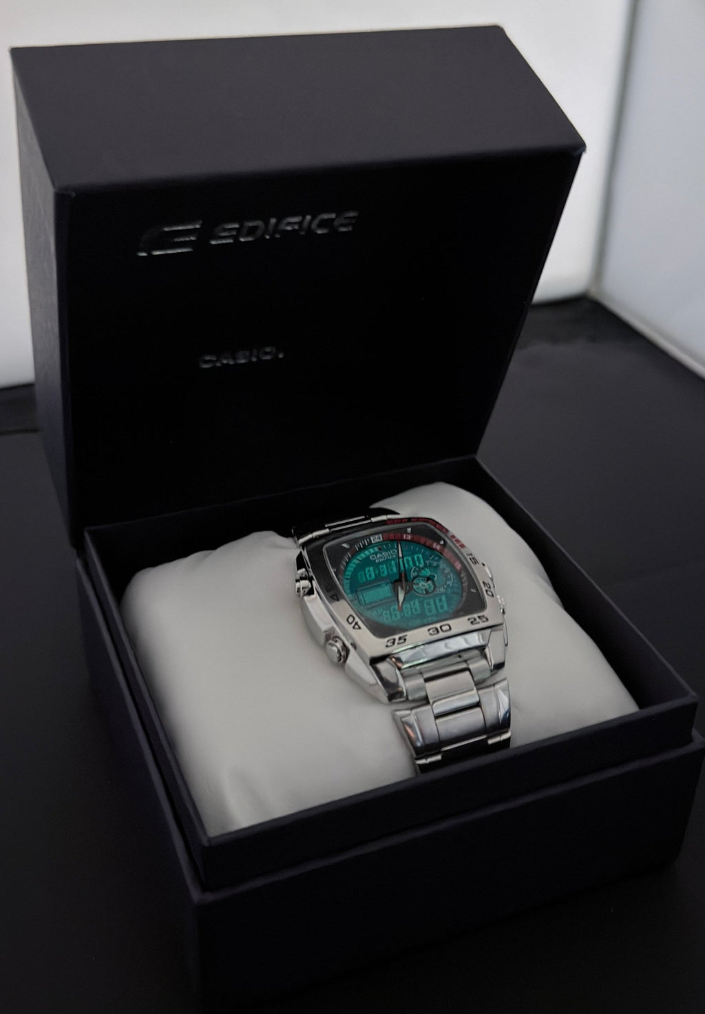 Casio Edifice EFA-122 ana-digi sports watch "Active Dial" from 2007 - VINDIGI