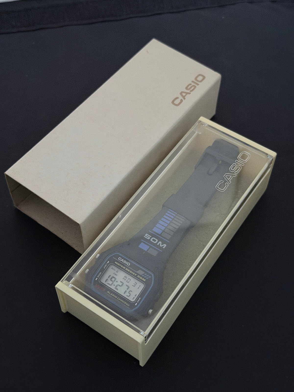 Casio W-70B watch NOS Japan 1988 neve been worn 1 of 1 - VINDIGI