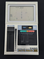 Casio CG-105 handheld LCD game "Auto Race" "Le Bol D'or Moto") Japan 1982 - VINDIGI