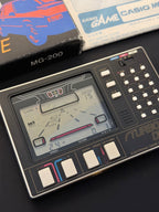 Casio MG-200 Turbo Drive super rare game calculator Japan 1983 - VINDIGI